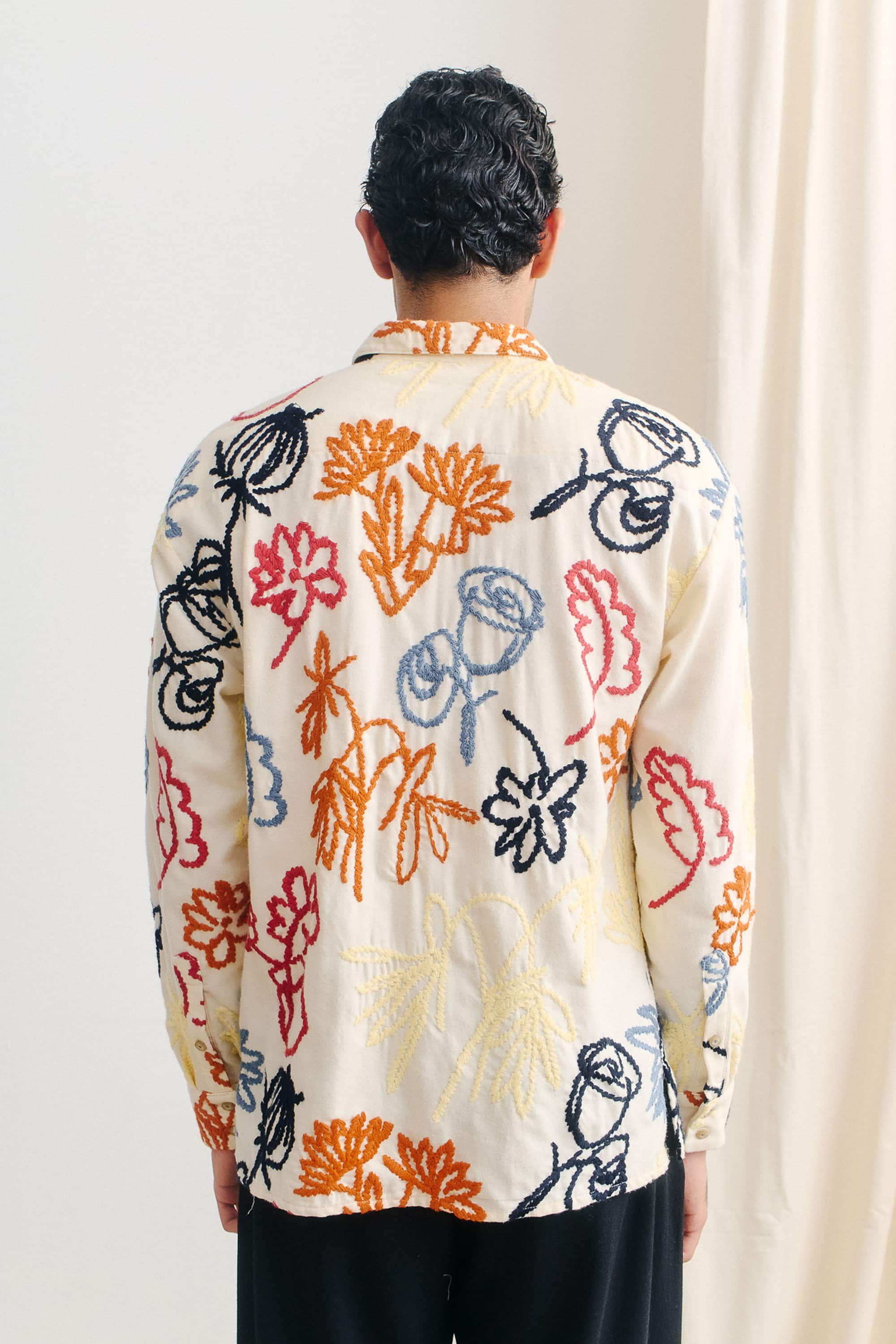 INTRO: PINO SHIRT – BLOOMING EMBROIDERY – A KIND OF GUISE