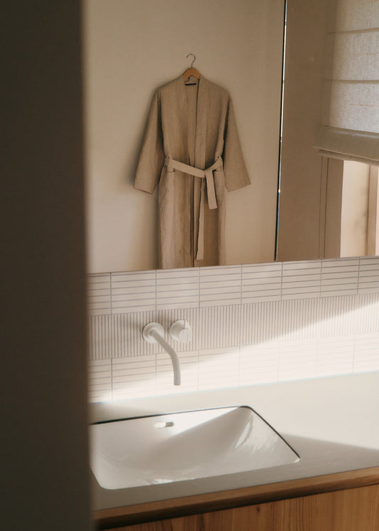 LINEN BATHROBE
