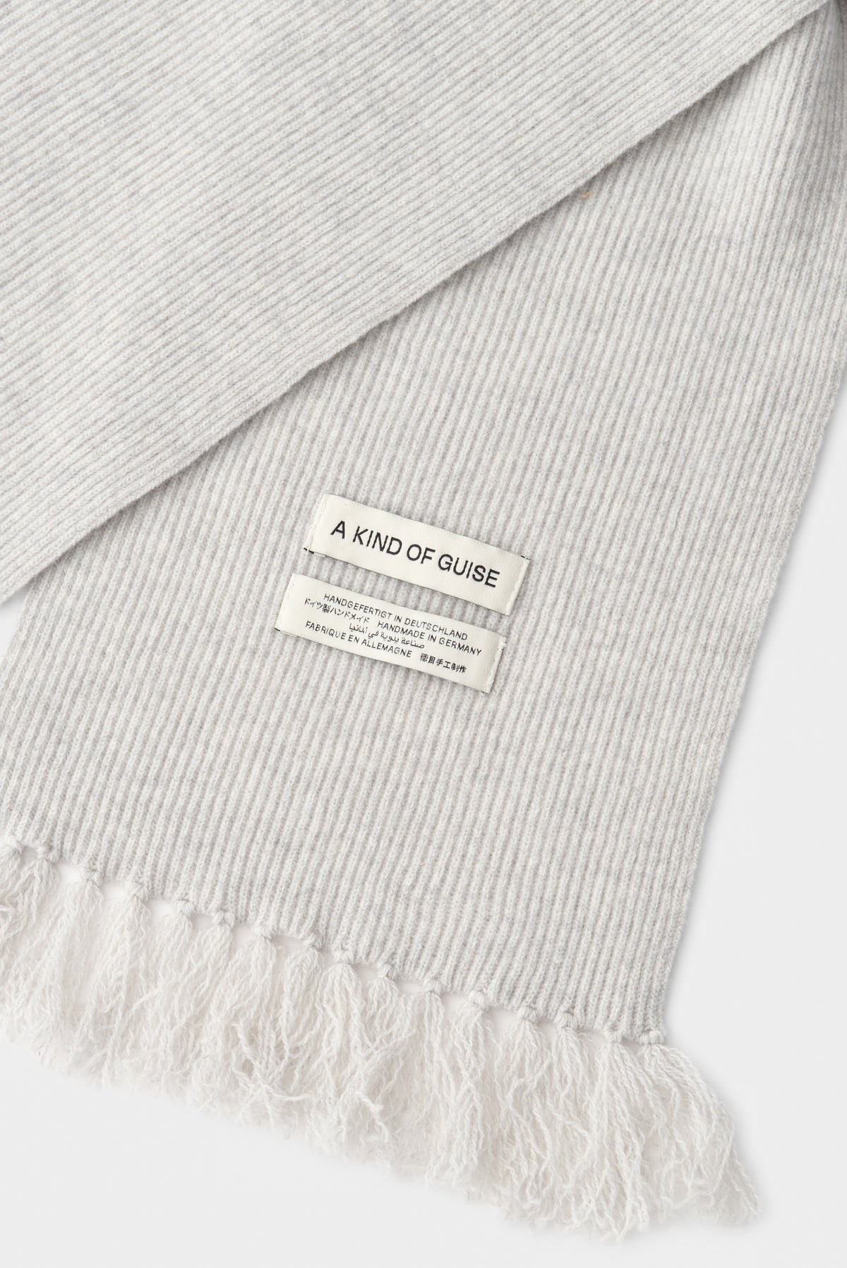KAPOTI SCARF