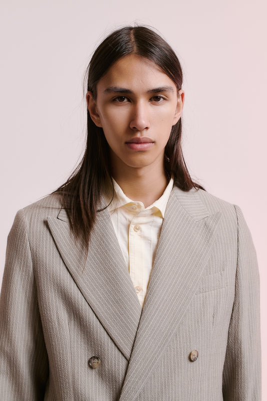 DOUBLE BREASTED PEAK BLAZER