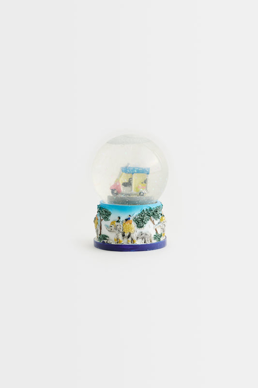 Tuk-Tuk Snow Globe
