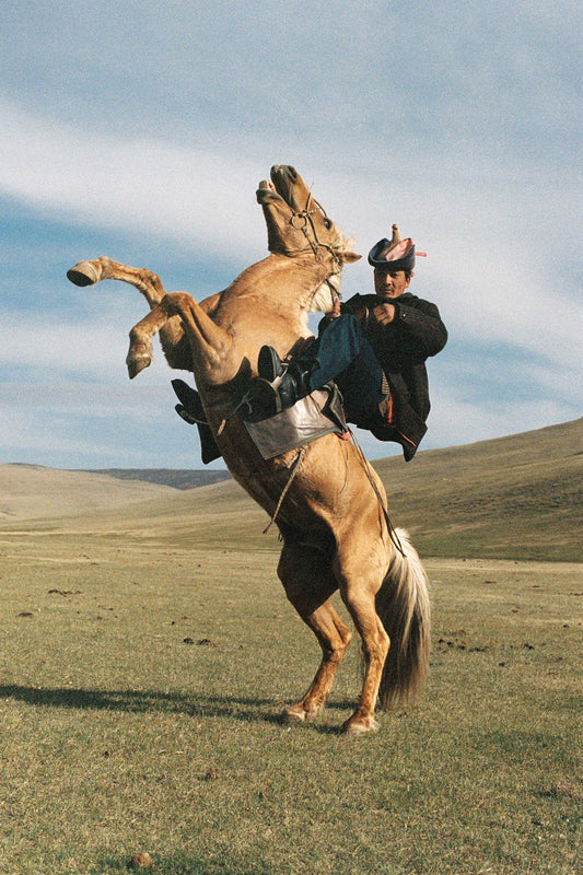 HORSE RIDING IN MONGOLIA