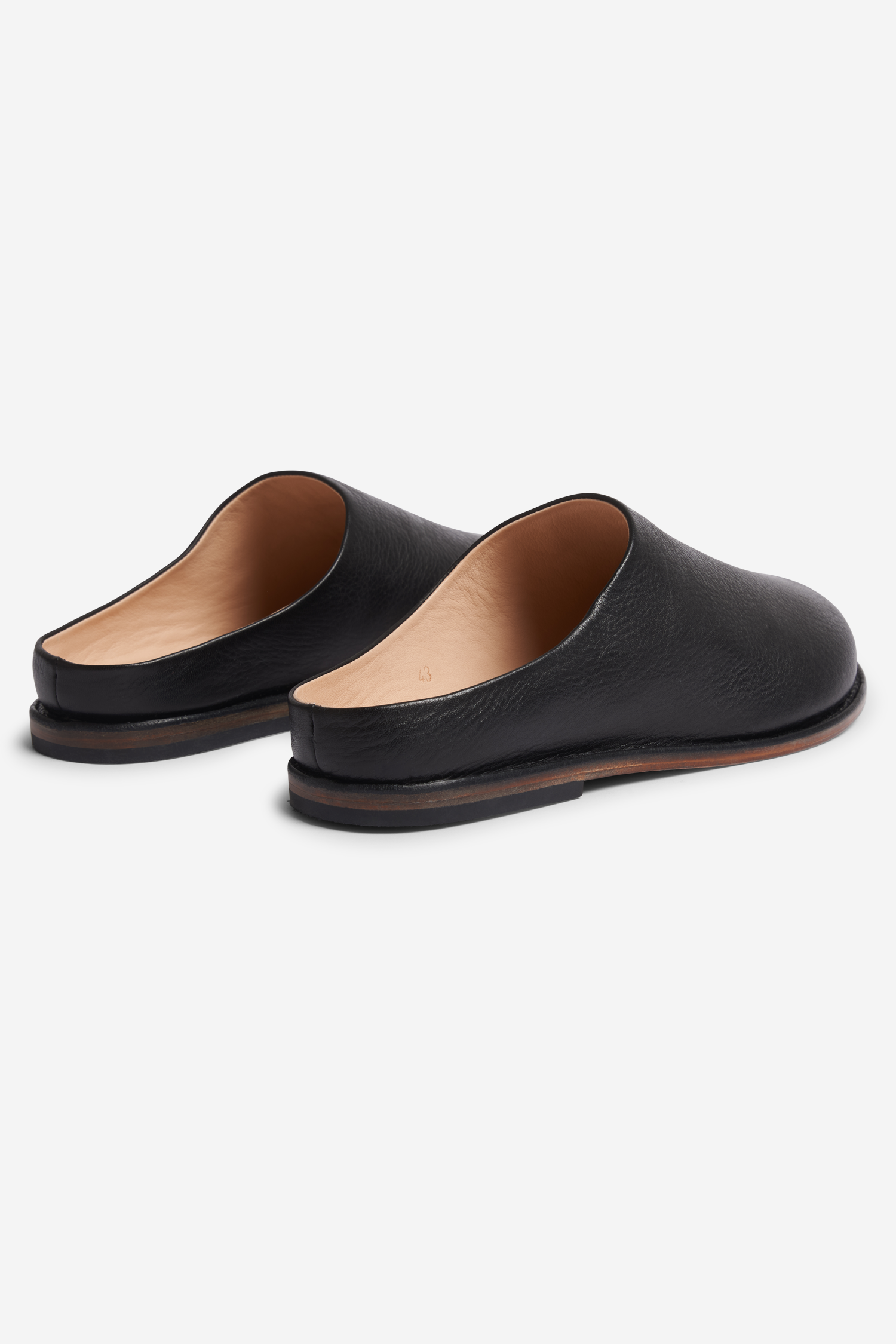 SLIPPERS