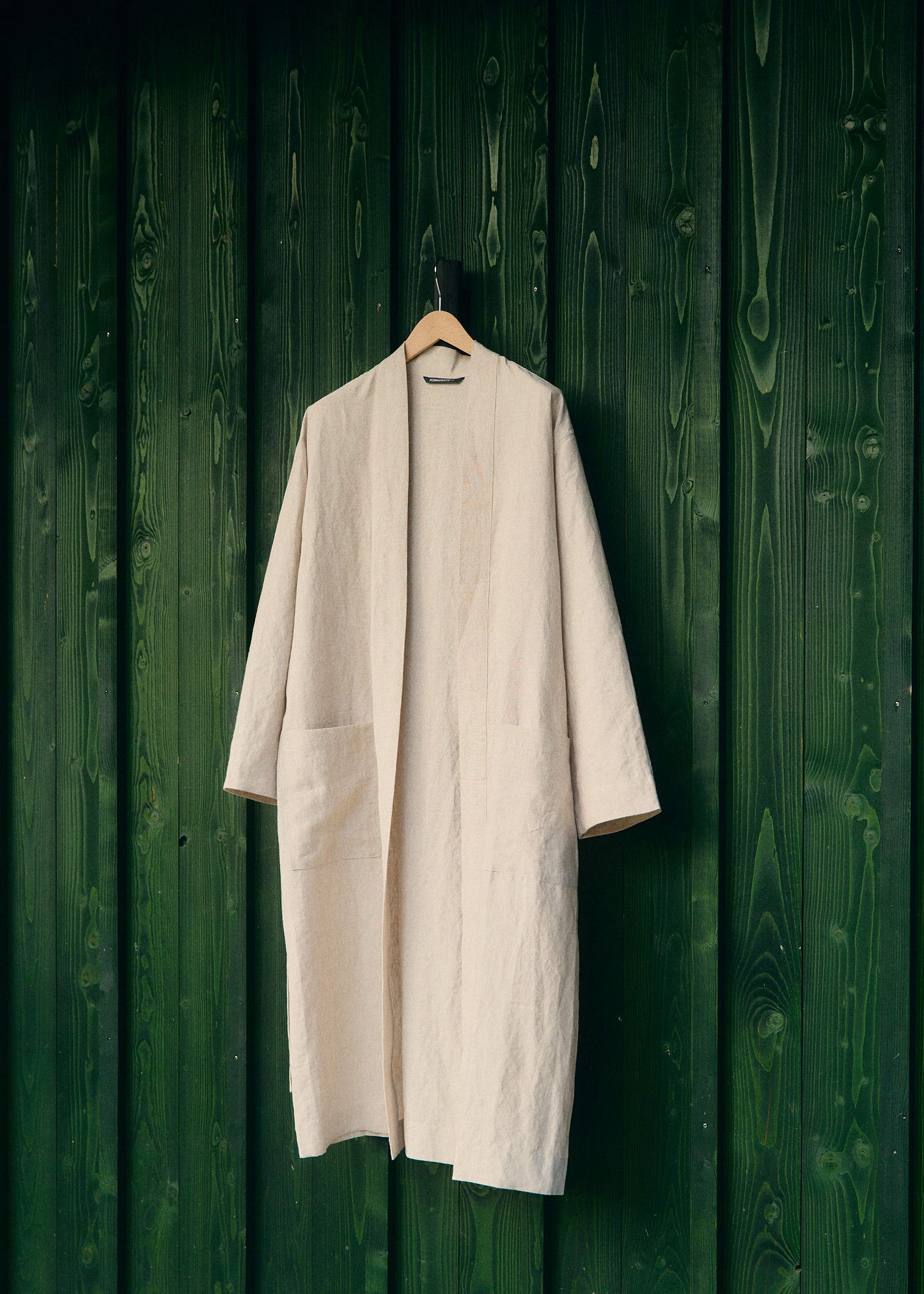 LINEN BATHROBE