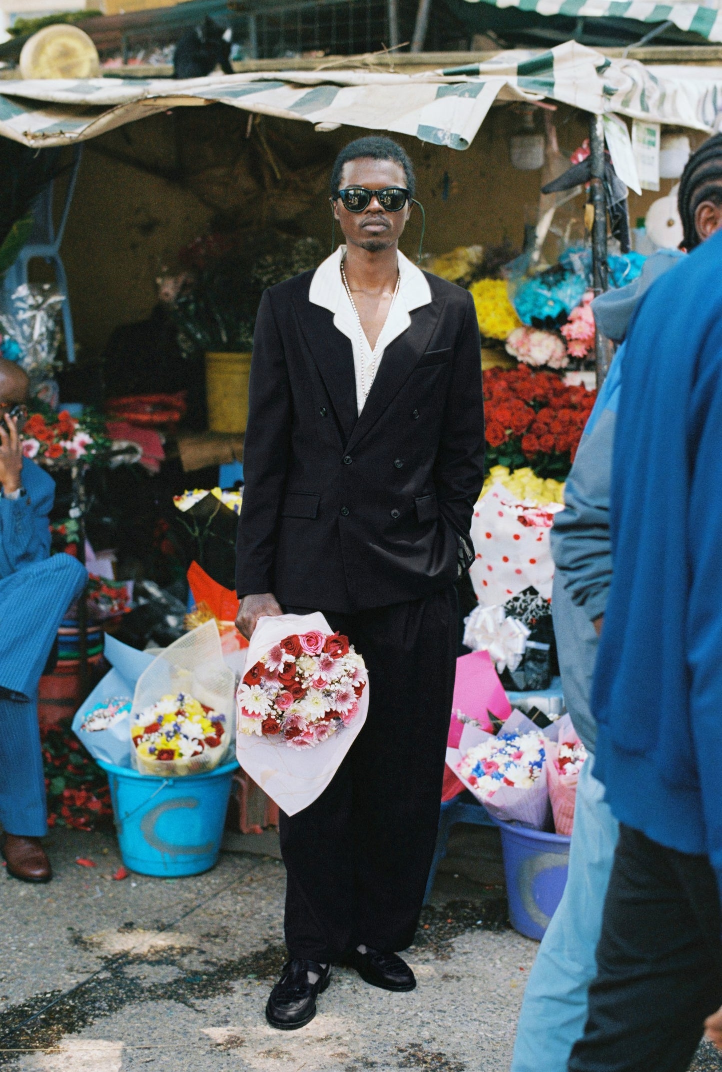 DOUBLE BREASTED PEAK BLAZER