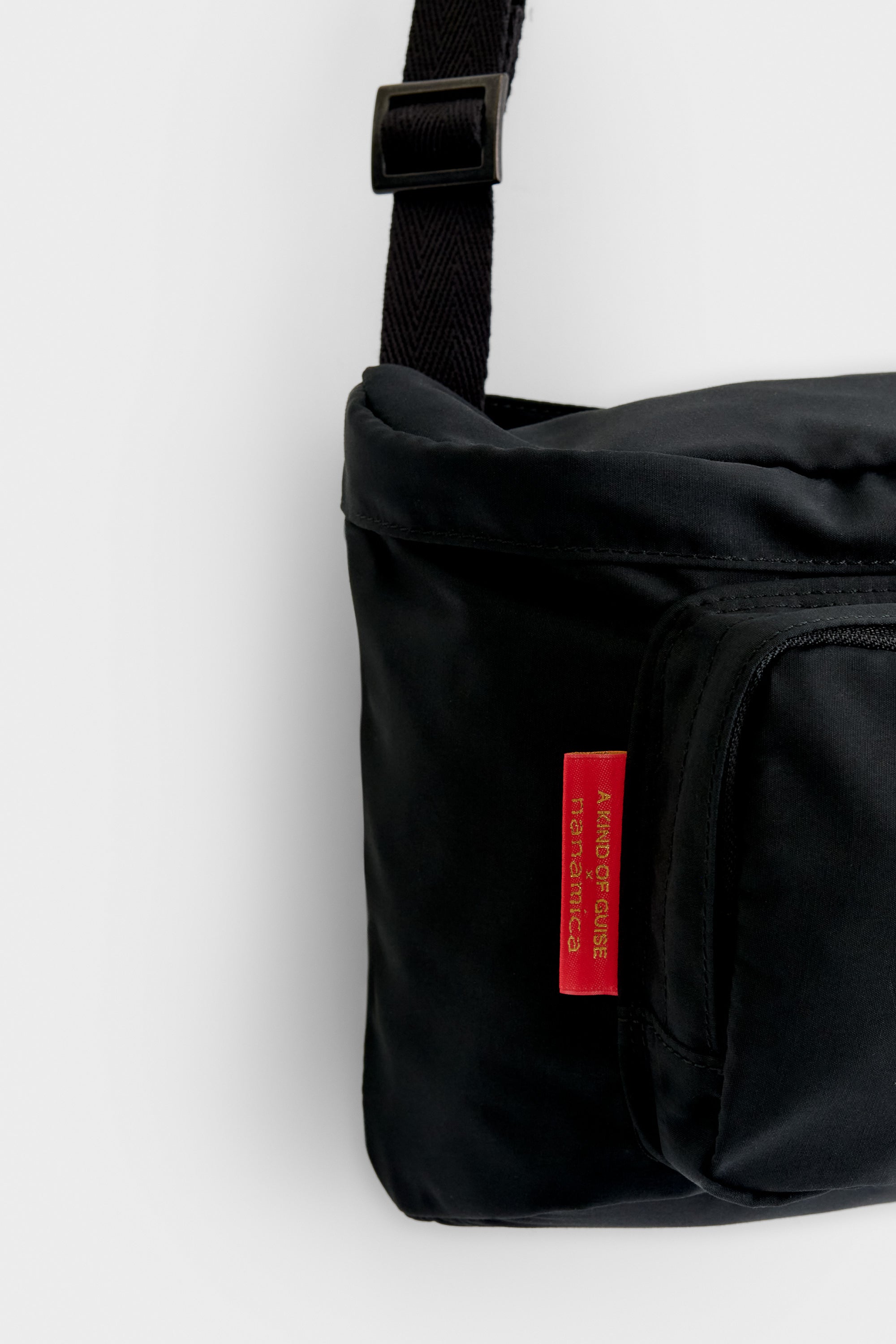 nanamica × A KIND OF GUISE Shoulder Bag SHOULDER BAG – A KIND OF GUISE