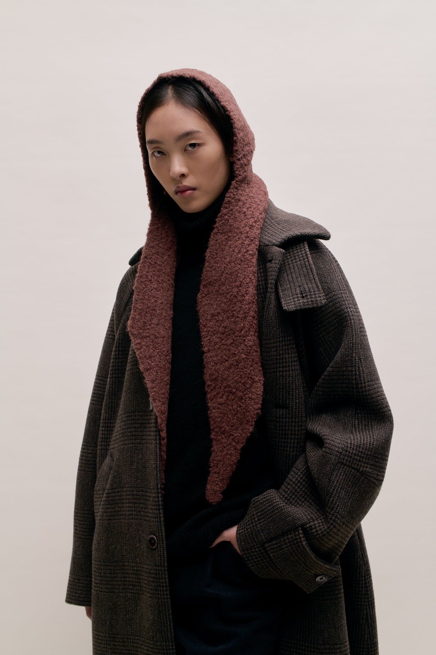 BARUUN HOODED SCARF