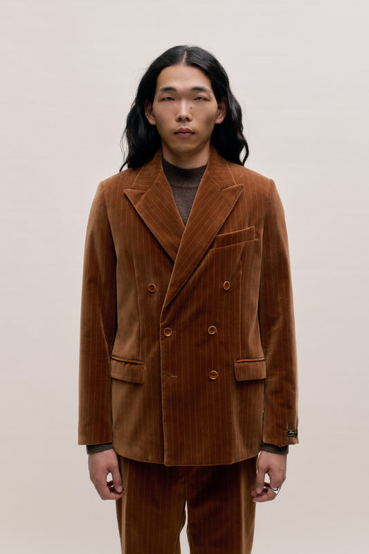 DOUBLE-BREASTED PEAK BLAZER