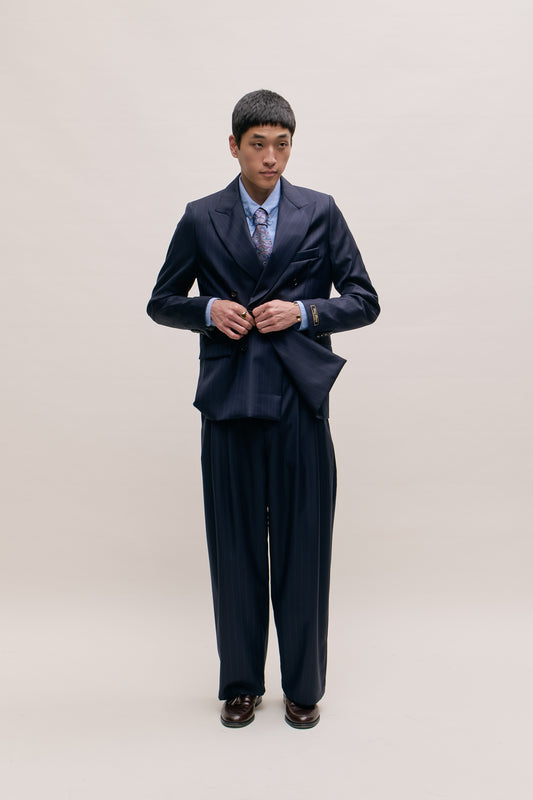 DOUBLE-BREASTED PEAK BLAZER