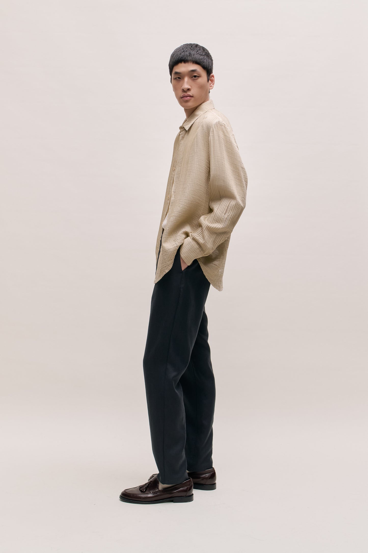 ELASTICATED WIDE TROUSERS