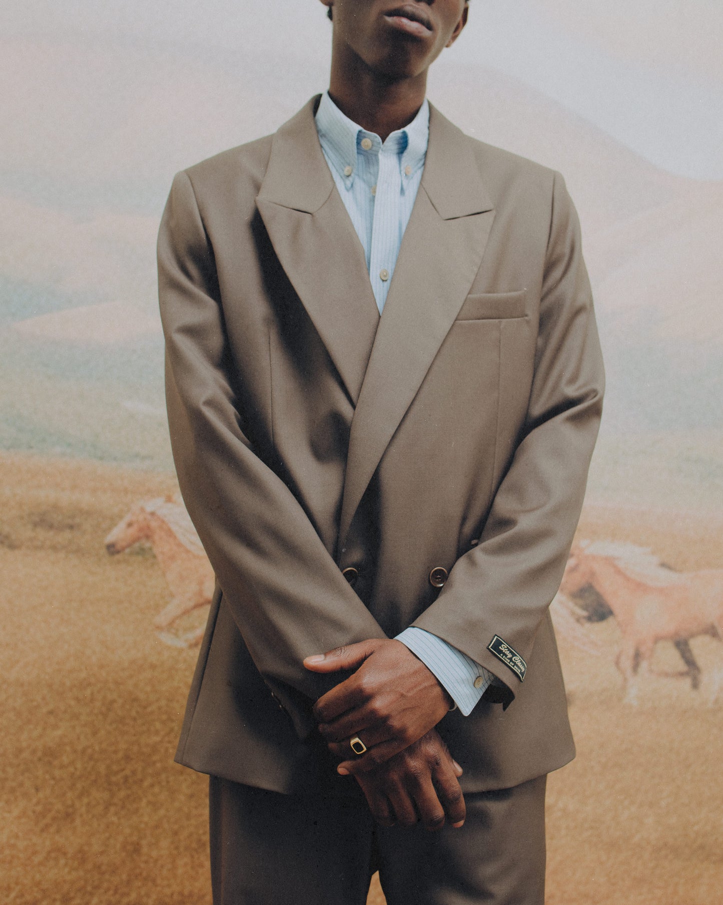 RELAXED DOUBLE-BUTTONED BLAZER