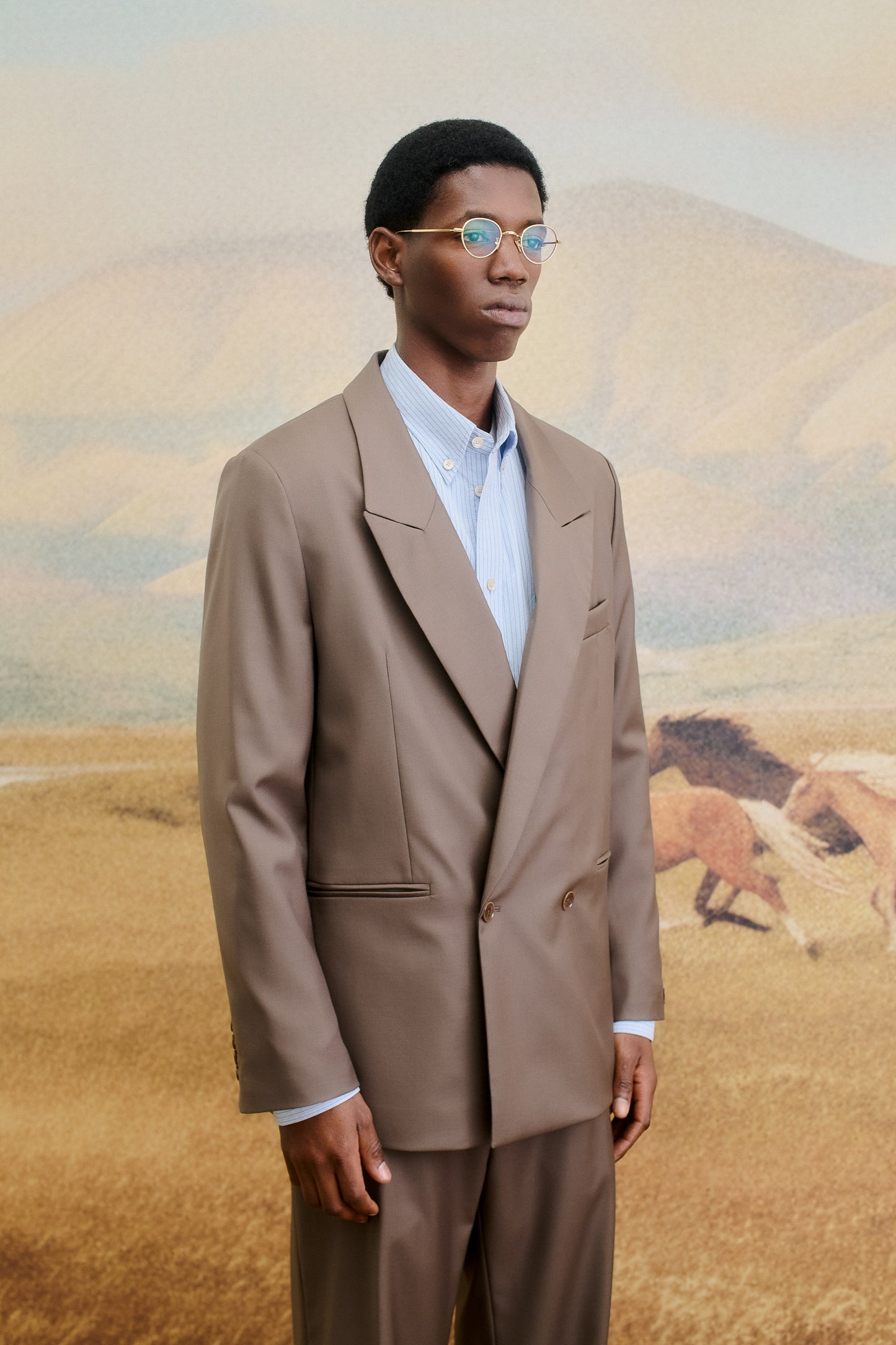 RELAXED DOUBLE-BUTTONED BLAZER