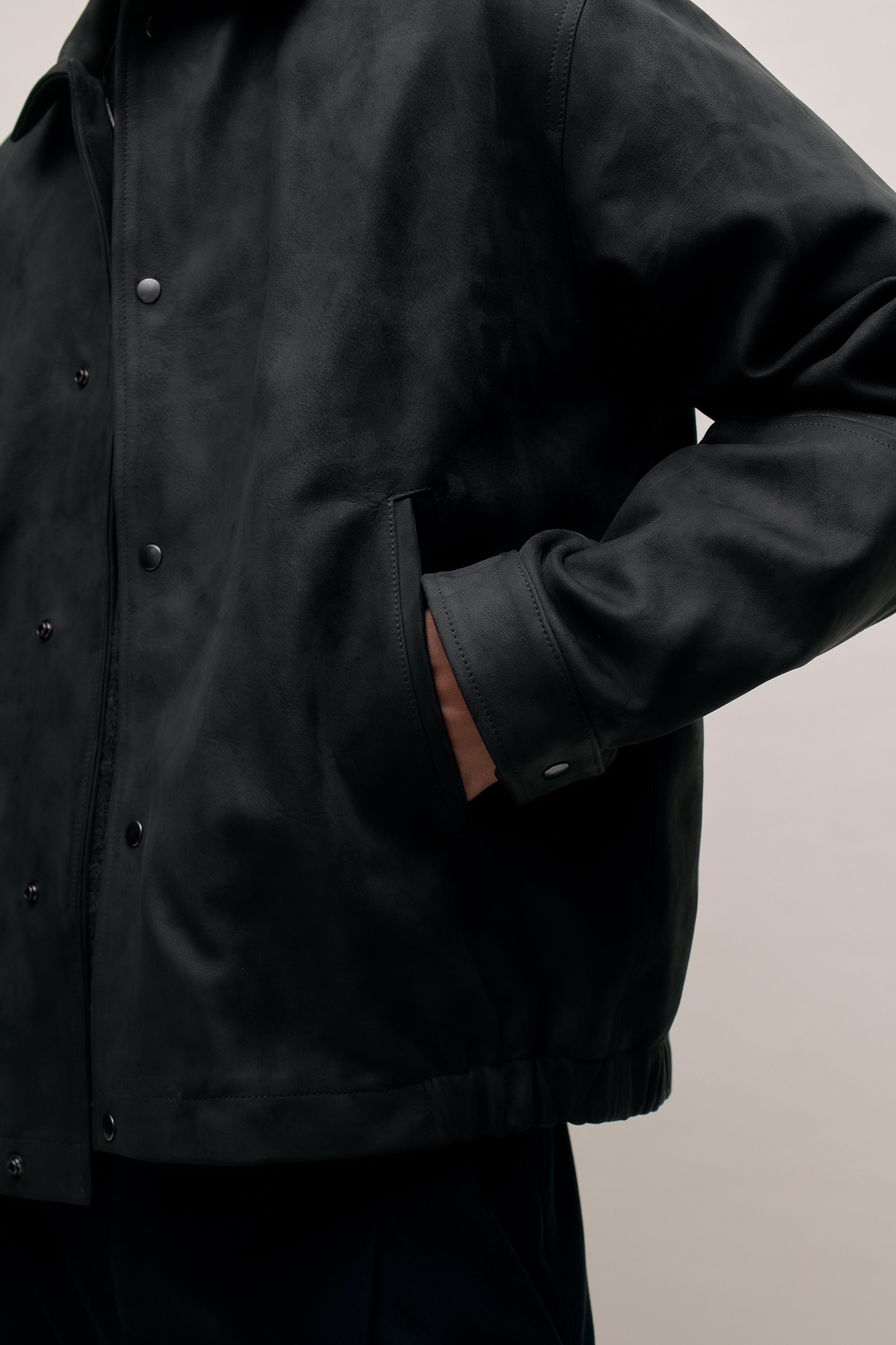 MANDAL LEATHERJACKET – A KIND OF GUISE