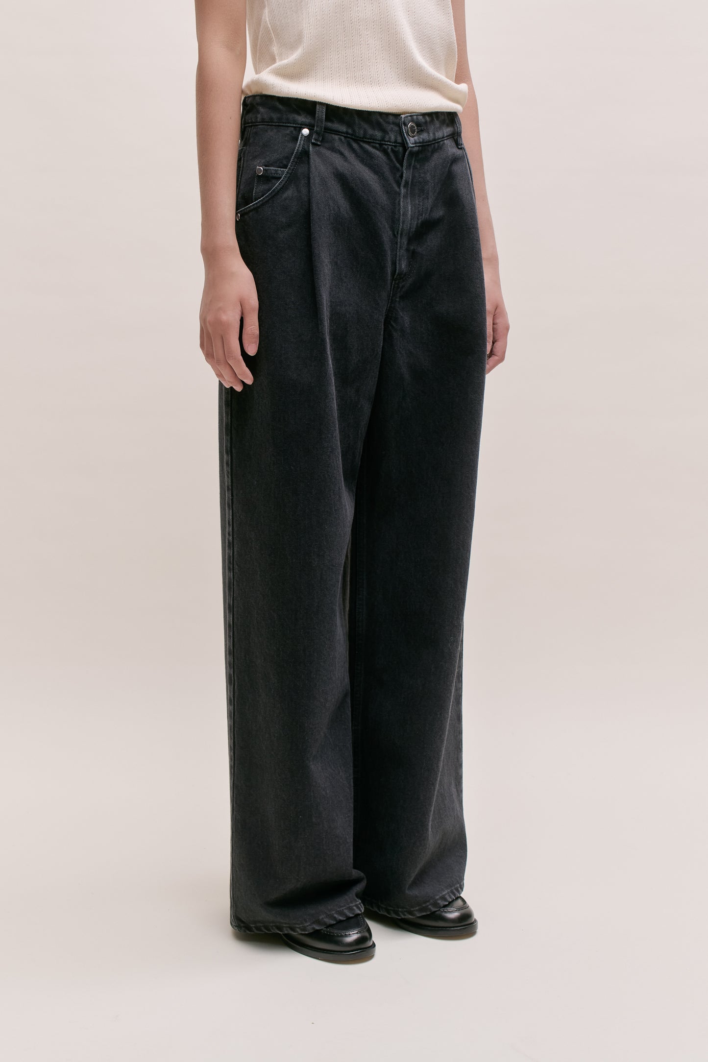 PADMA PLEATED DENIM