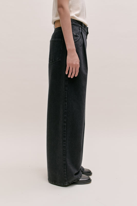 PADMA PLEATED DENIM