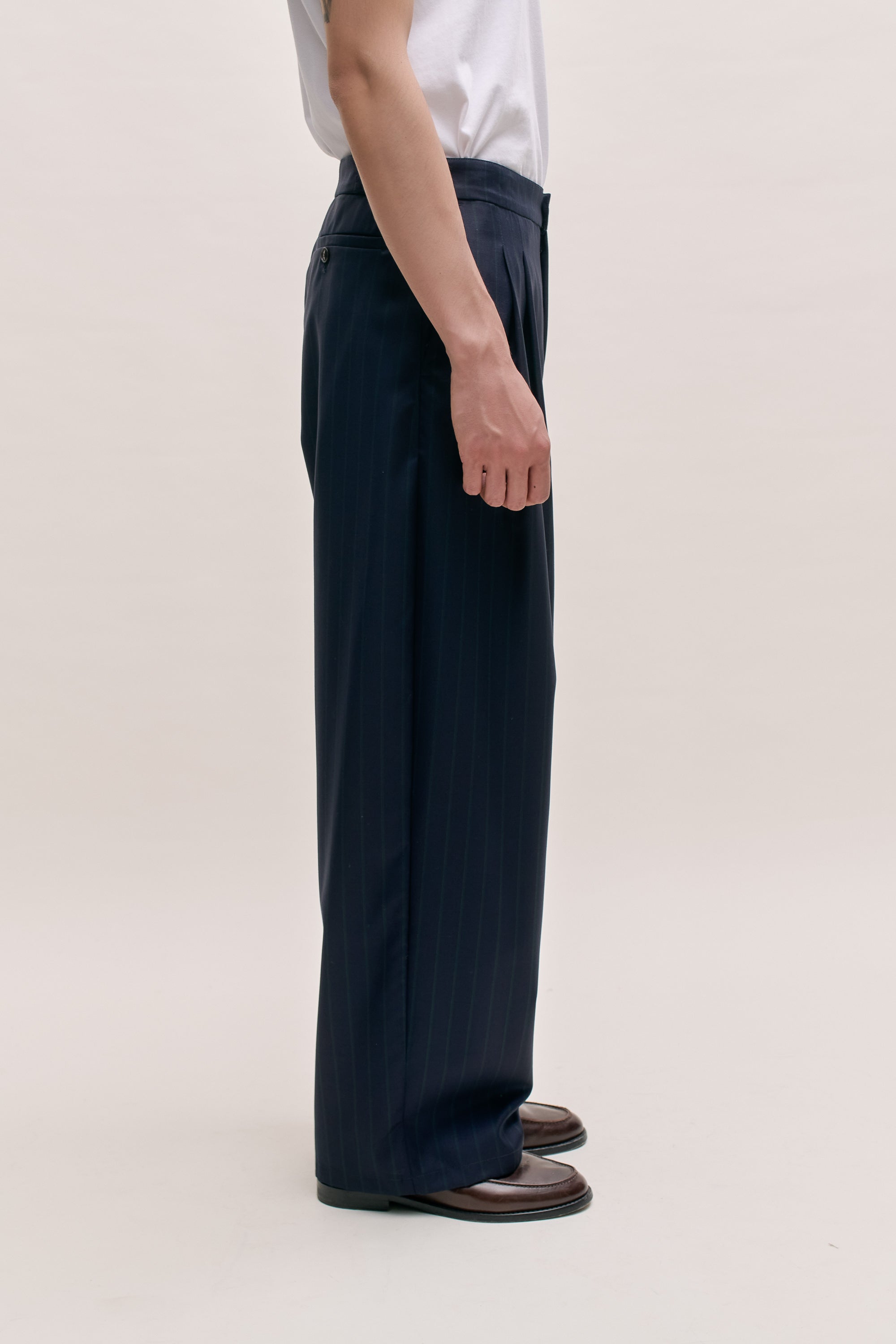 PIERO PANTS – A KIND OF GUISE