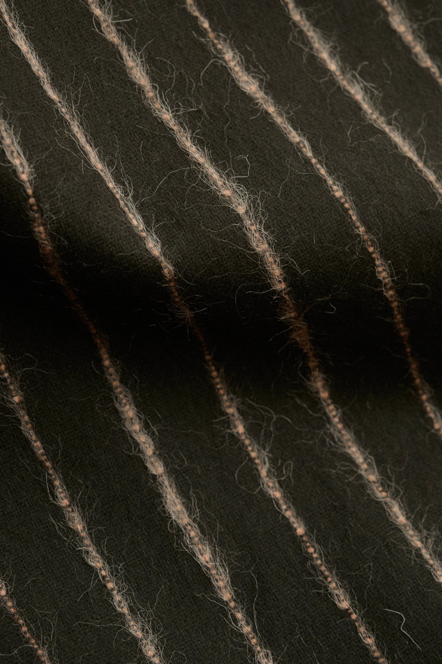 RELAXED DOUBLE-BUTTONED BLAZER