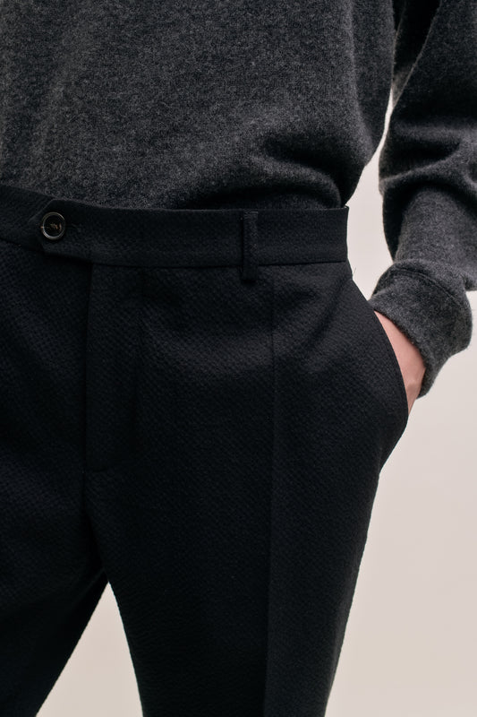 RELAXED TAILORED TROUSERS
