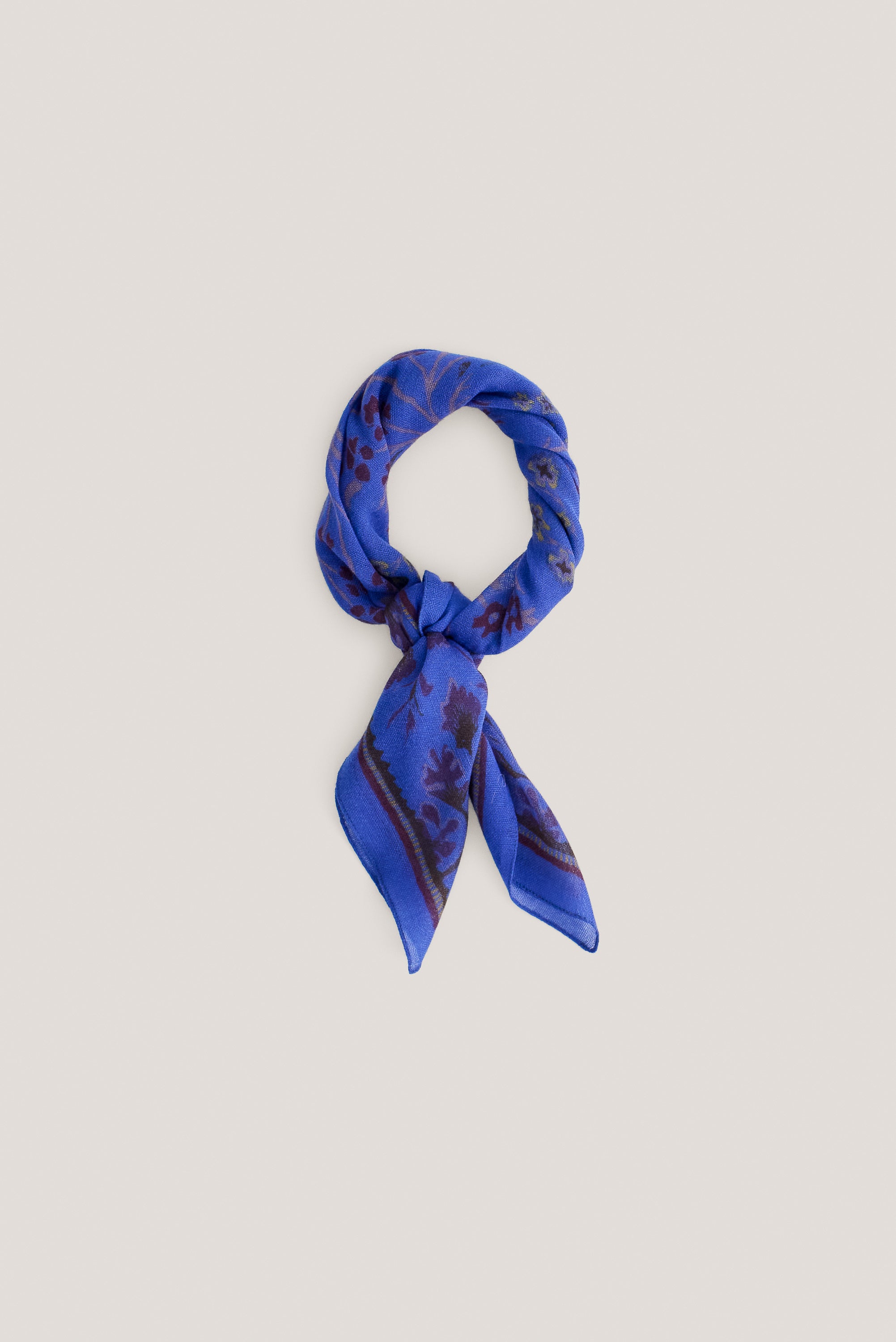 SUMA WOOL SCARF – A KIND OF GUISE