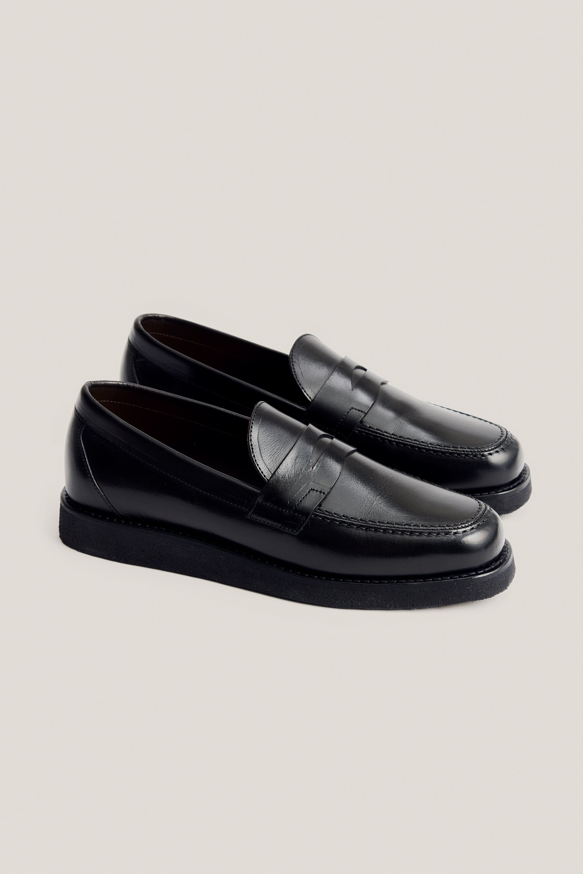 AW25 CHAPTER 3 – A KIND OF GUISE