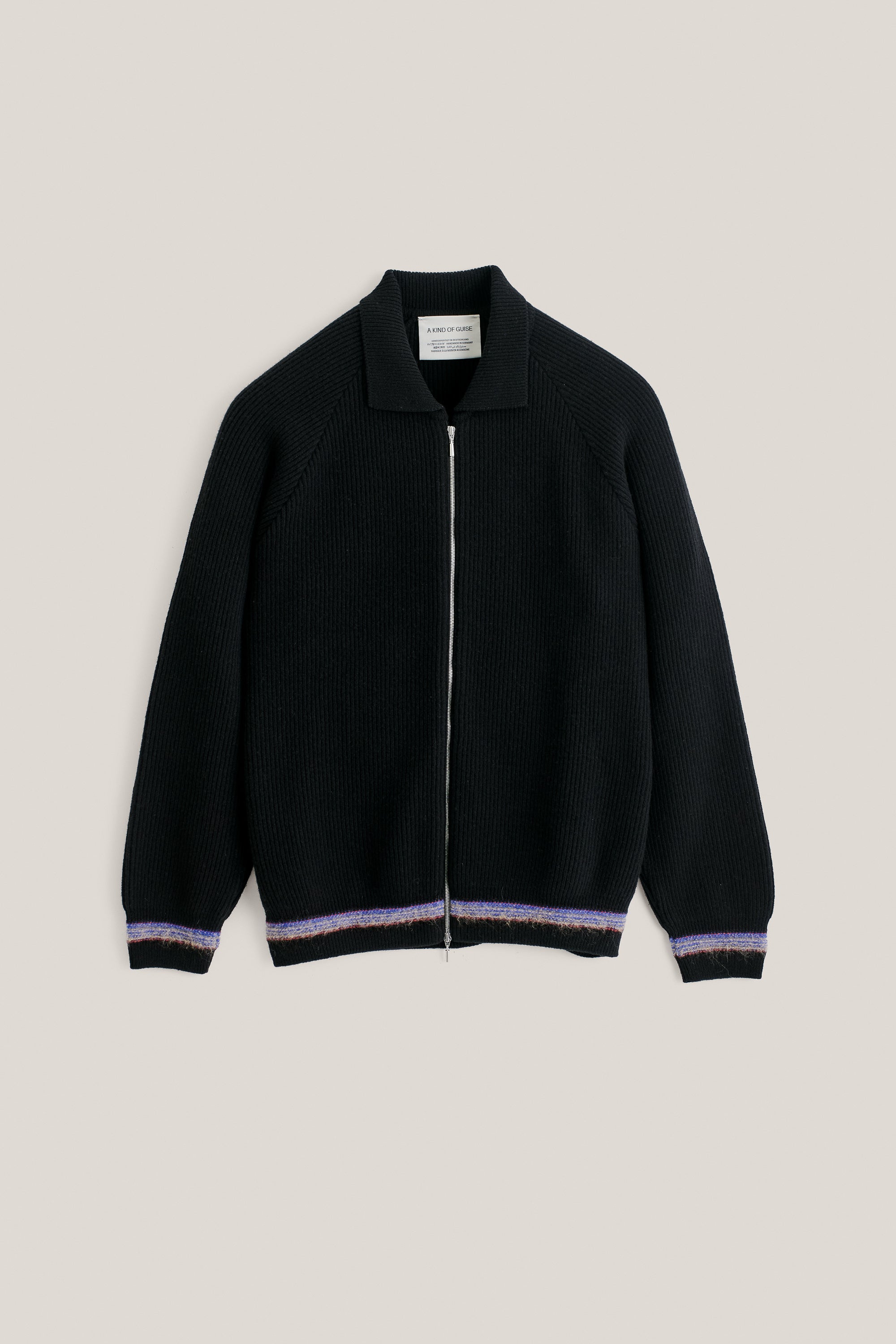 ZAYA ZIP JACKET – A KIND OF GUISE