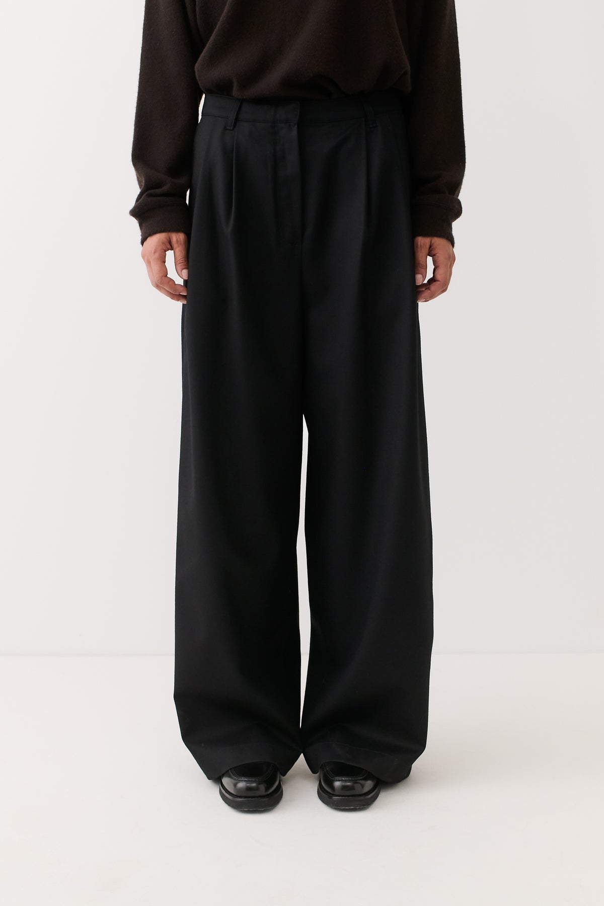 ARA TROUSERS
