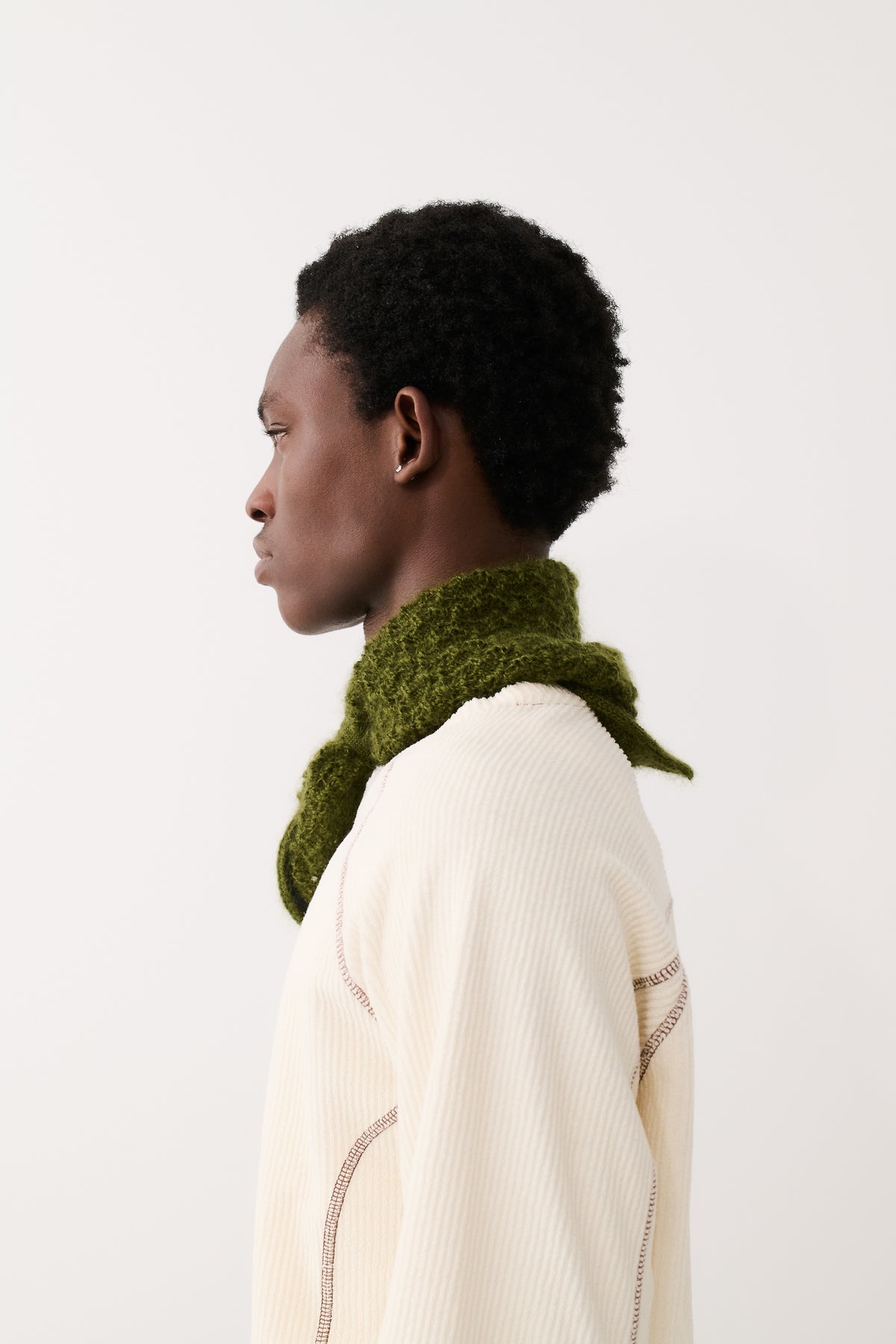 AURITZ TRIANGLE SCARF