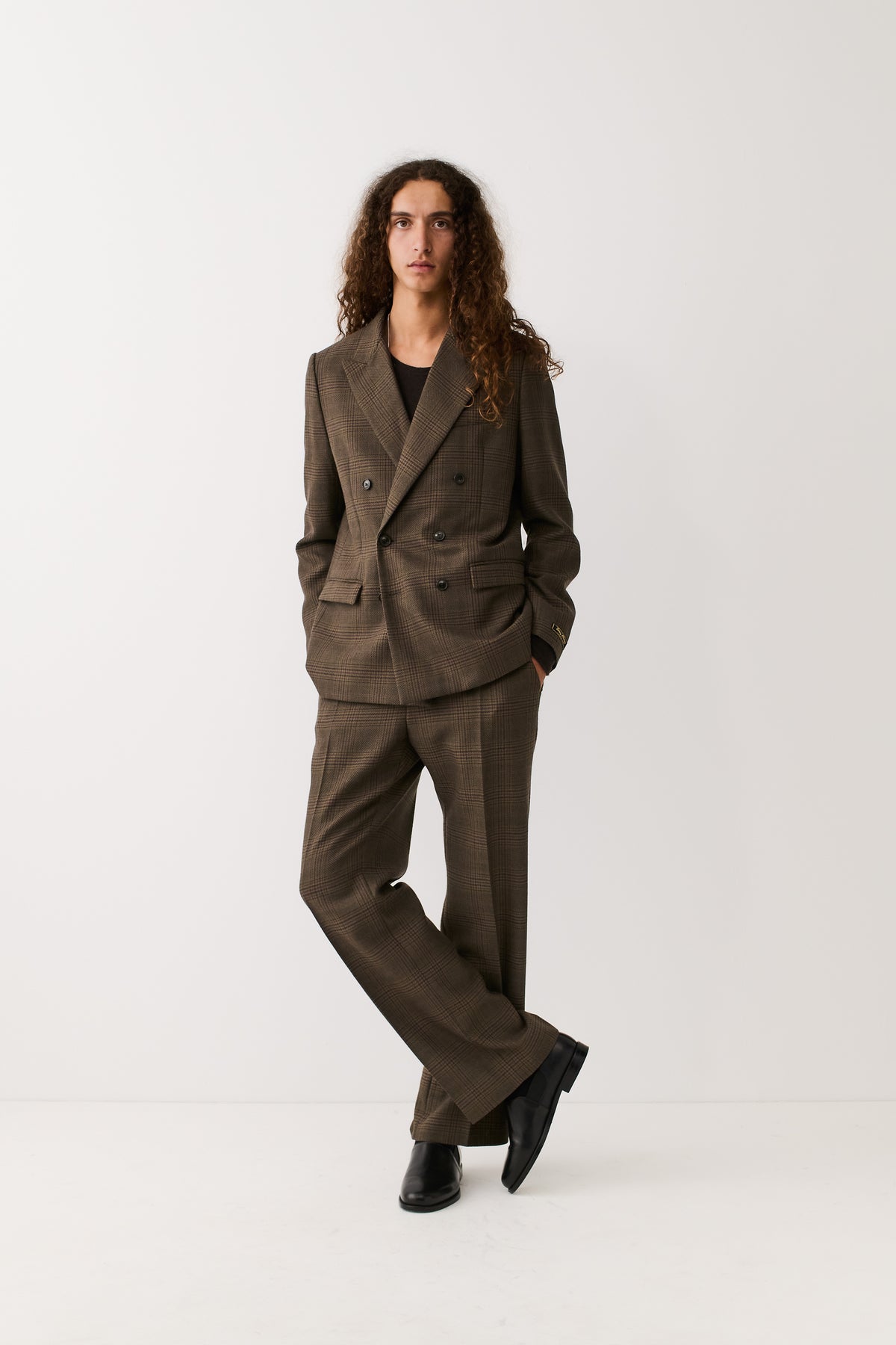 DOUBLE BREASTED PEAK BLAZER