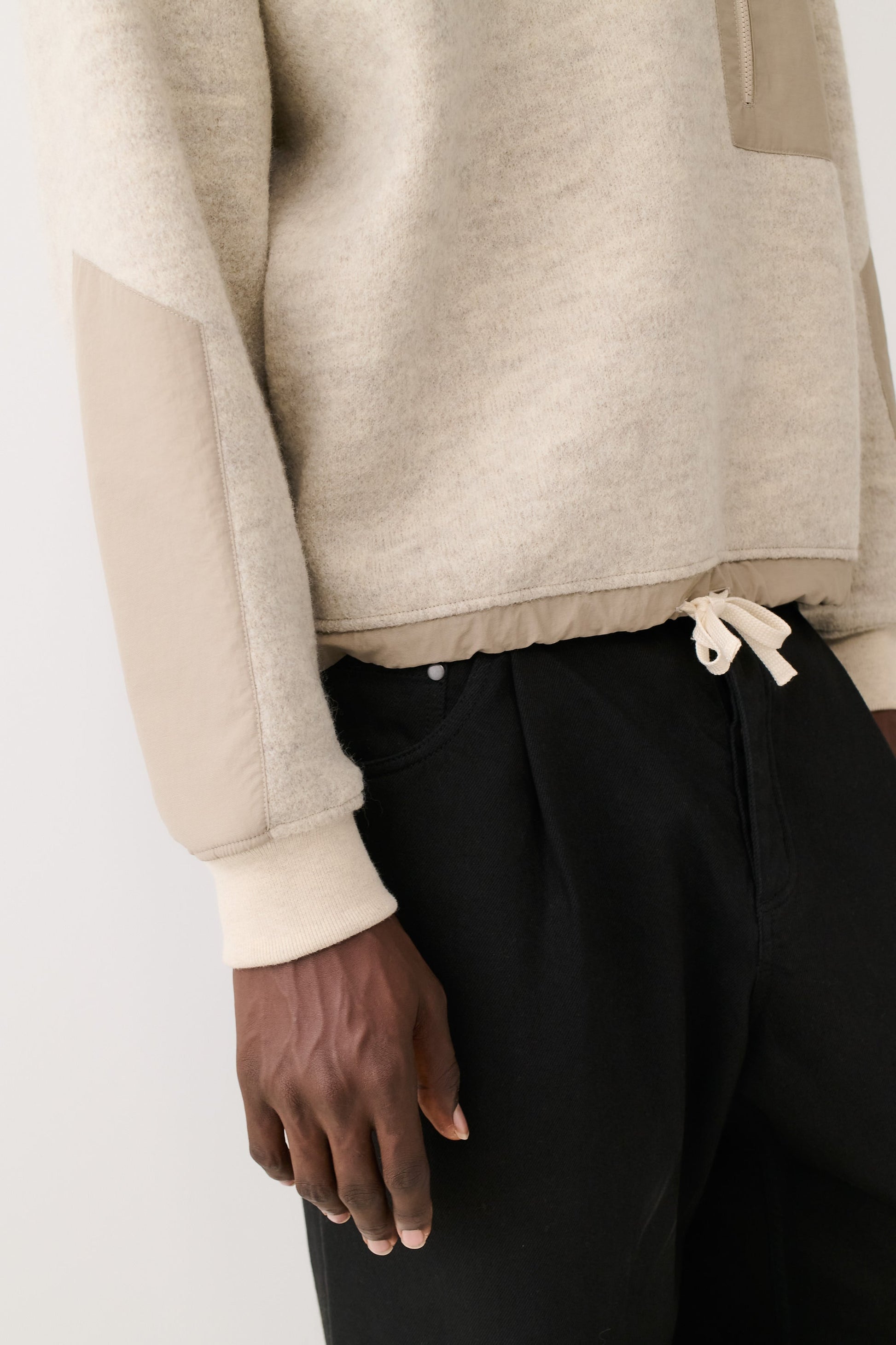 Egoa Crewneck Sandstorm