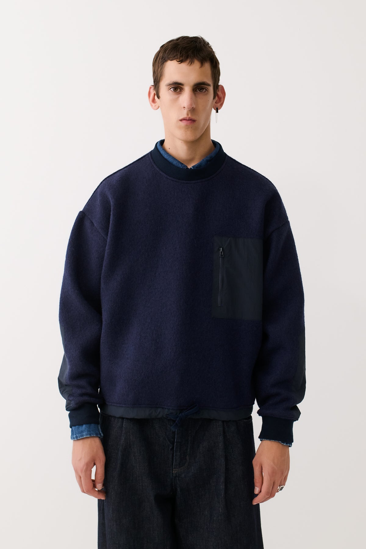 EGOA CREWNECK