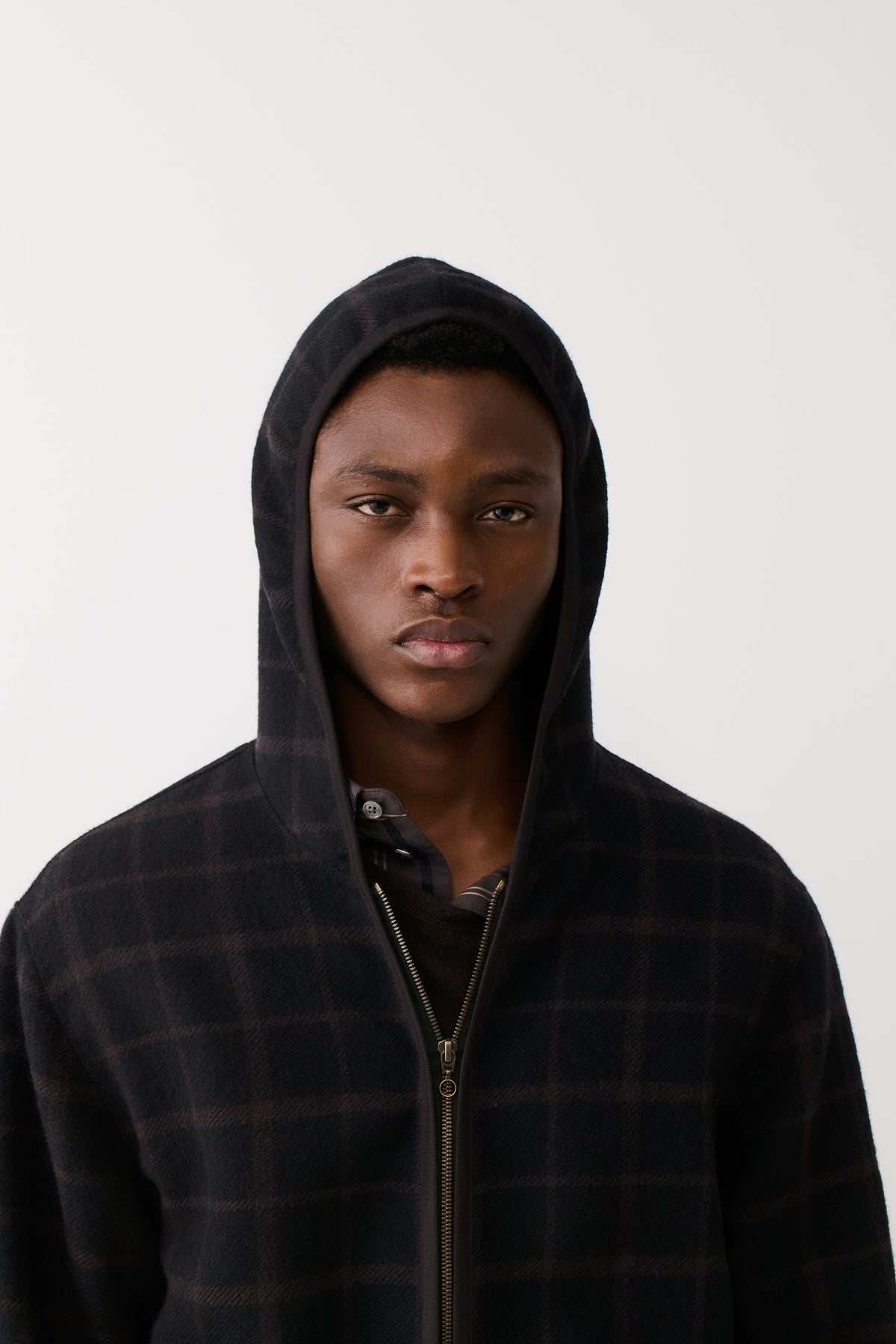 ERRO HOODED OVERSHIRT