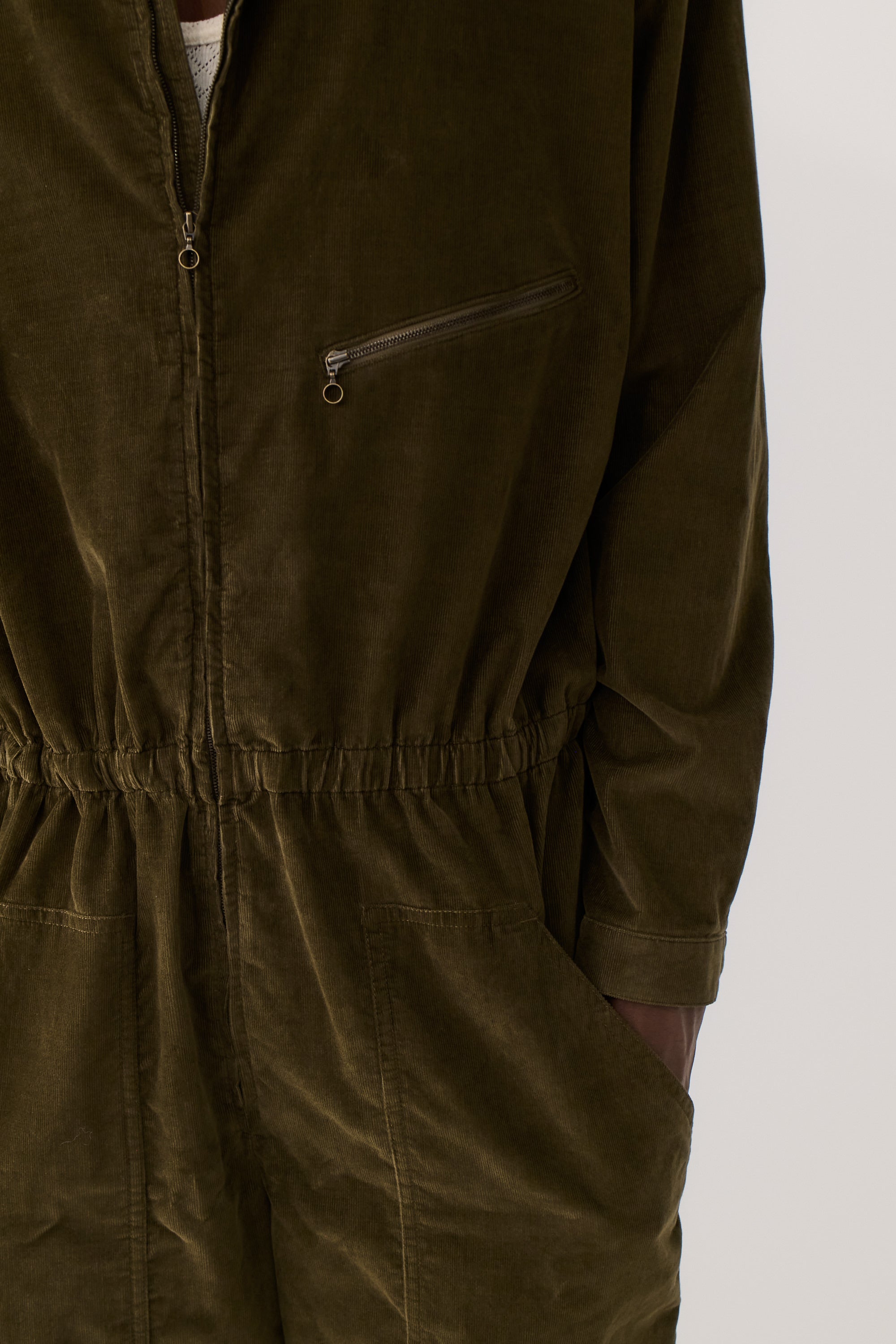 OCHAGAVIA OVERALL – A KIND OF GUISE