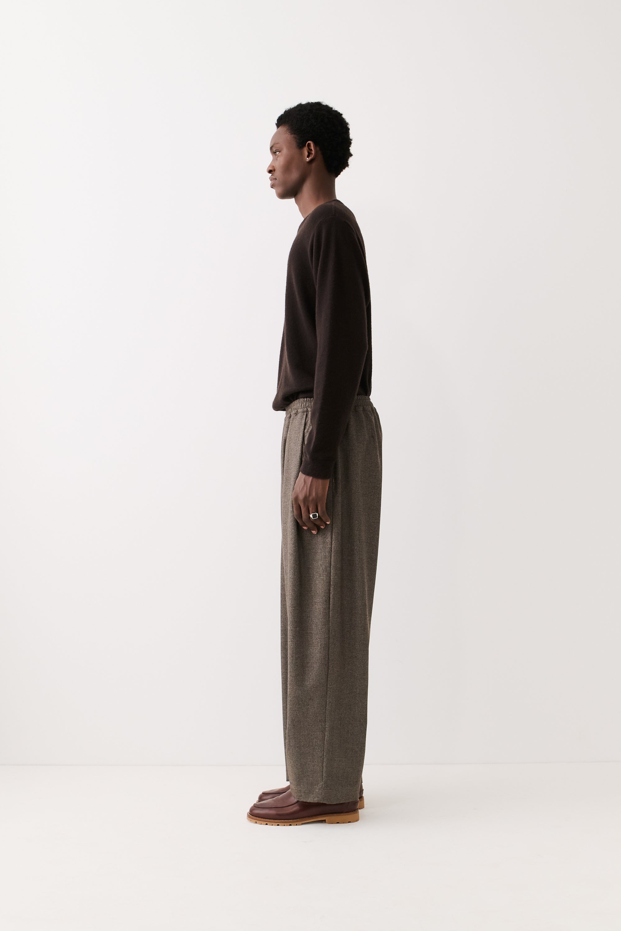 WEWA WIDE TROUSERS – A KIND OF GUISE