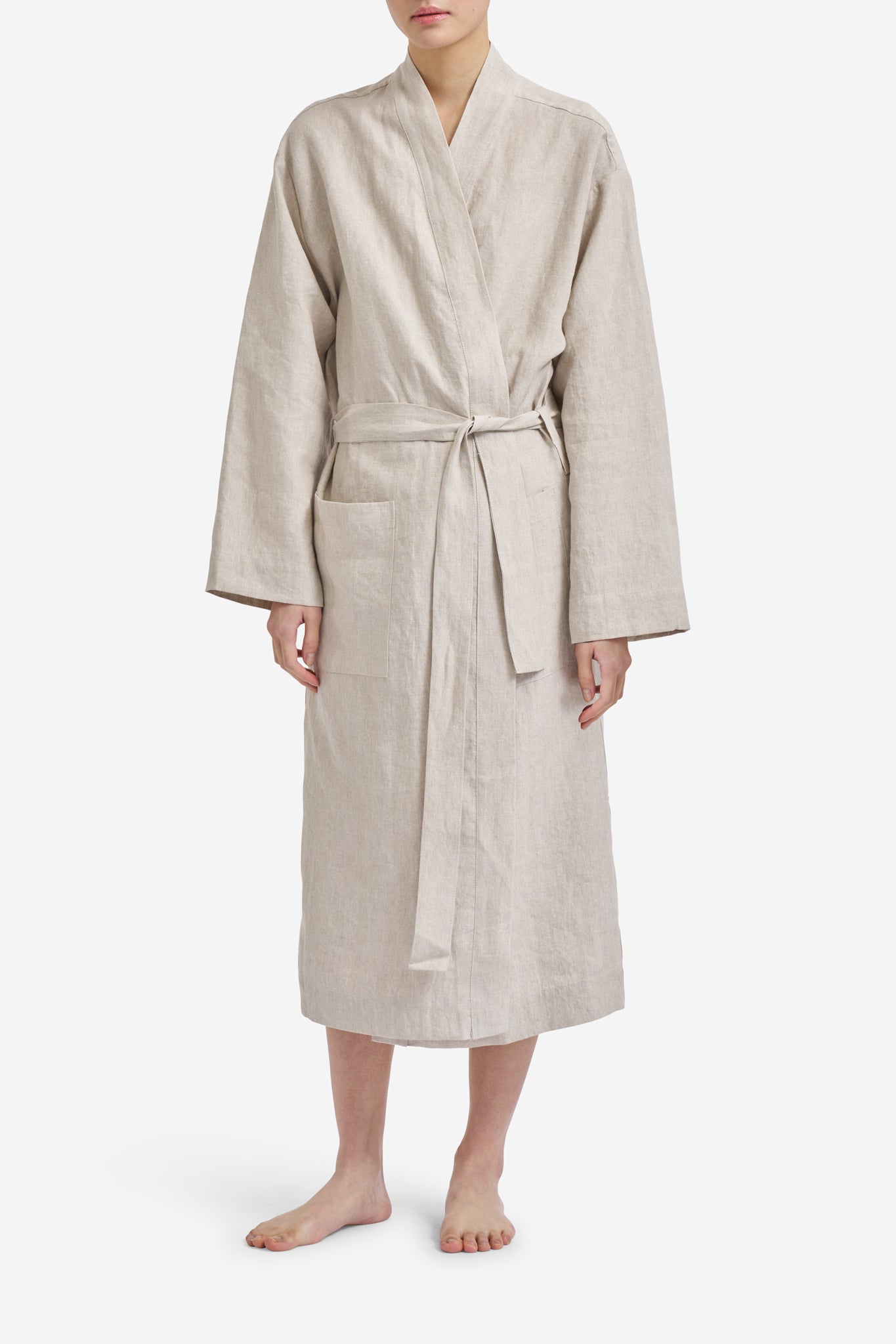 LINEN BATHROBE