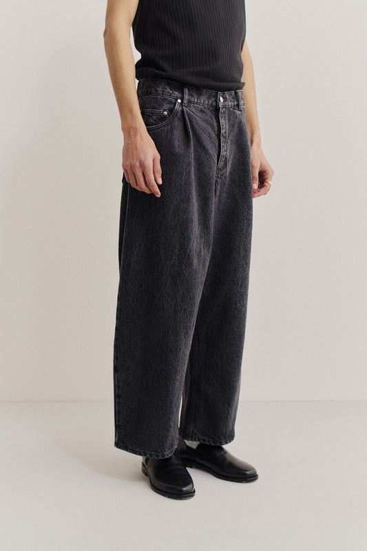 DUMA PLEATED DENIM
