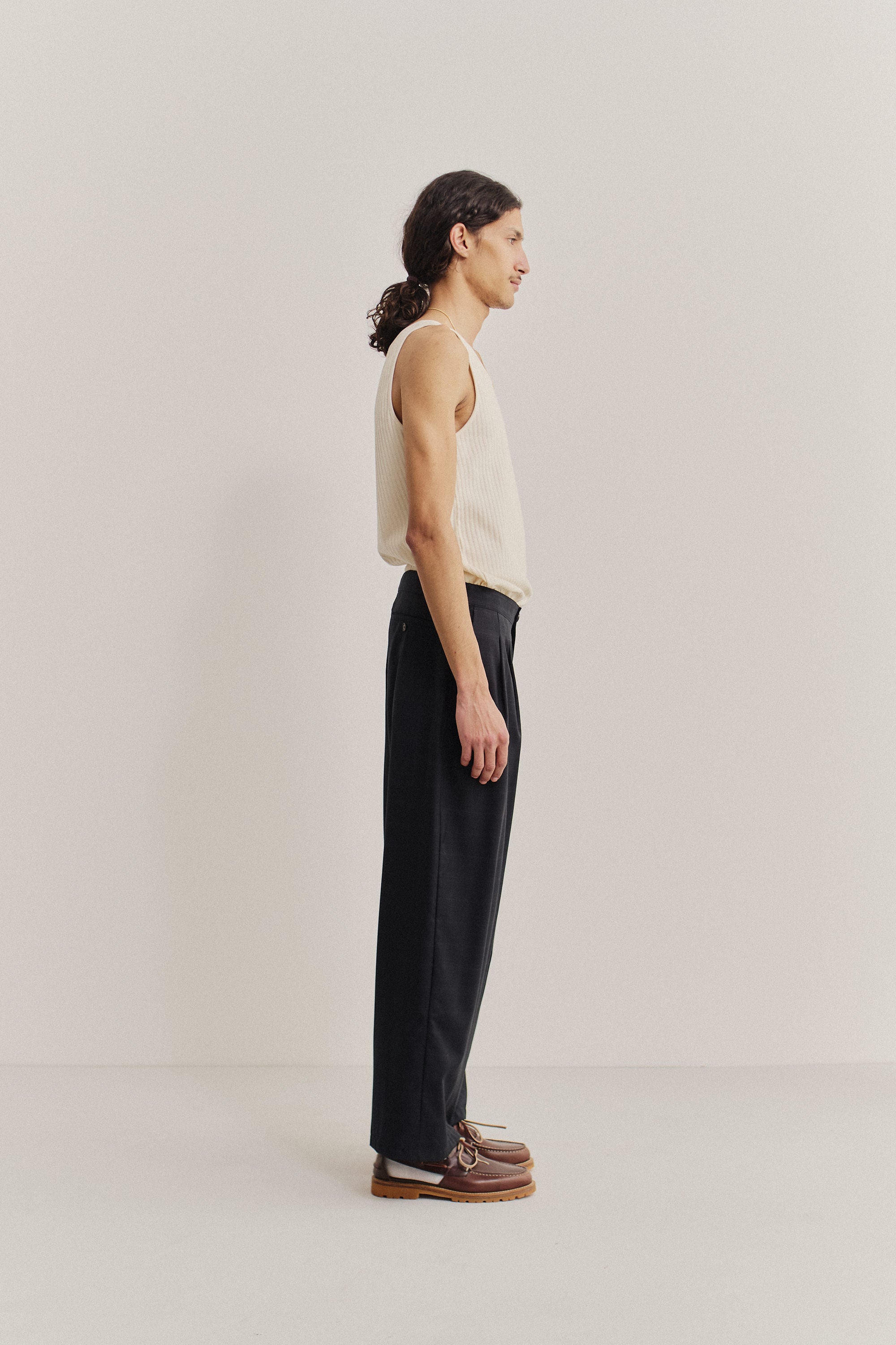 PIERO PANTS – A KIND OF GUISE
