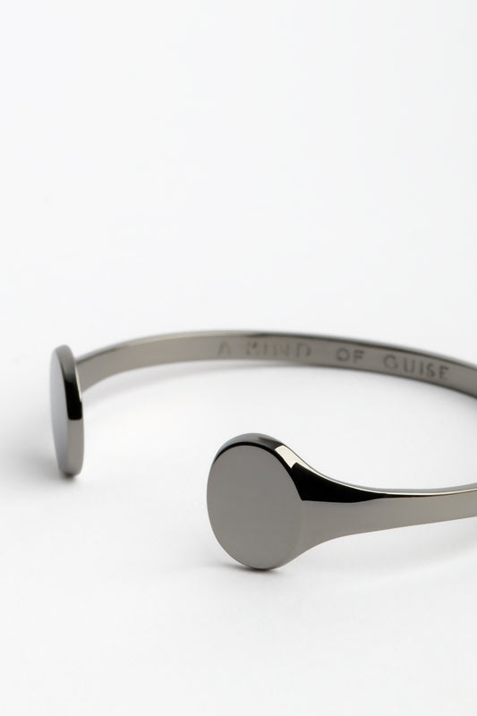 SIGNET BRACELET BLACK