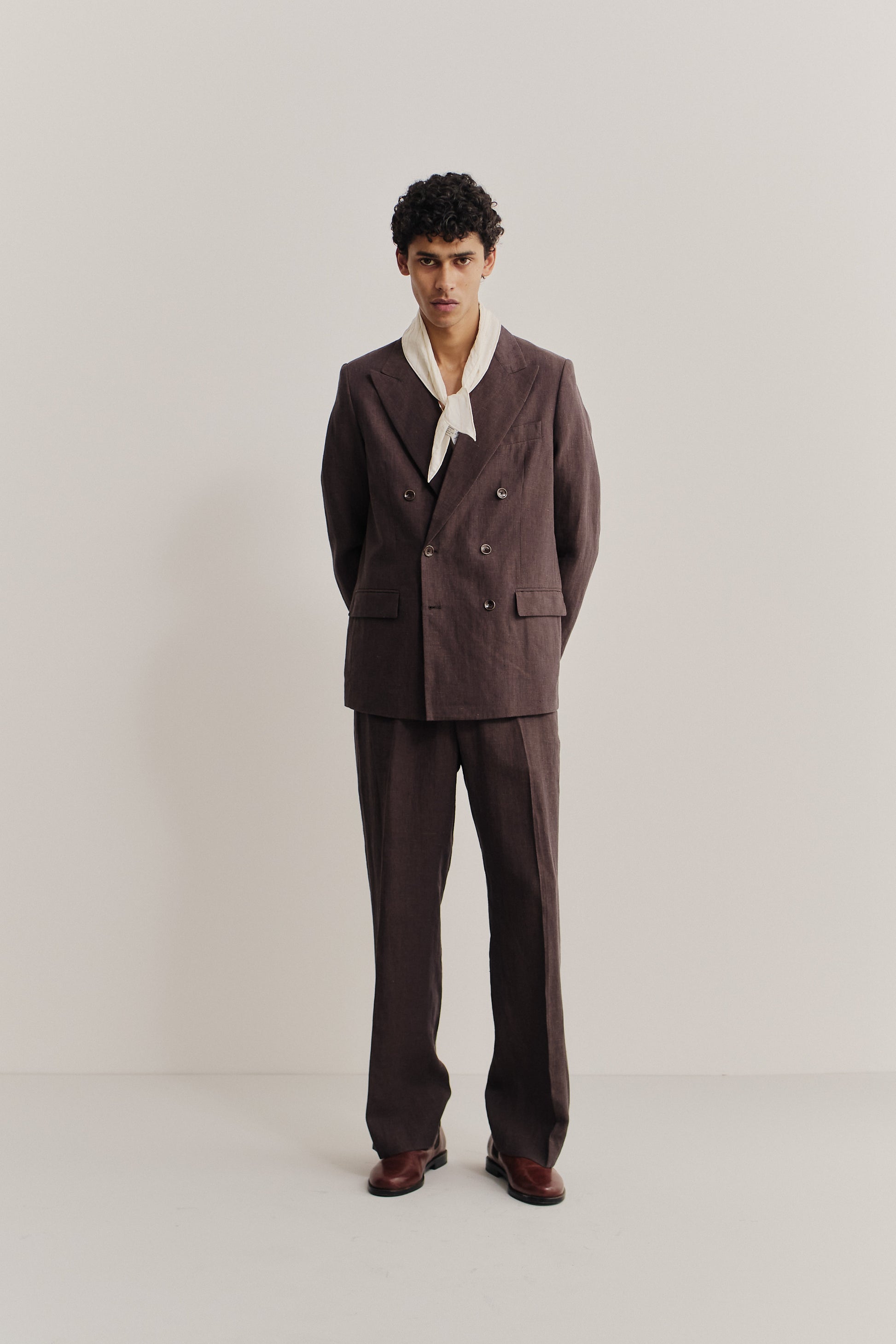 Men's tailoring, double-breasted peak blazer and trousers, 100% linen, dark brown.
