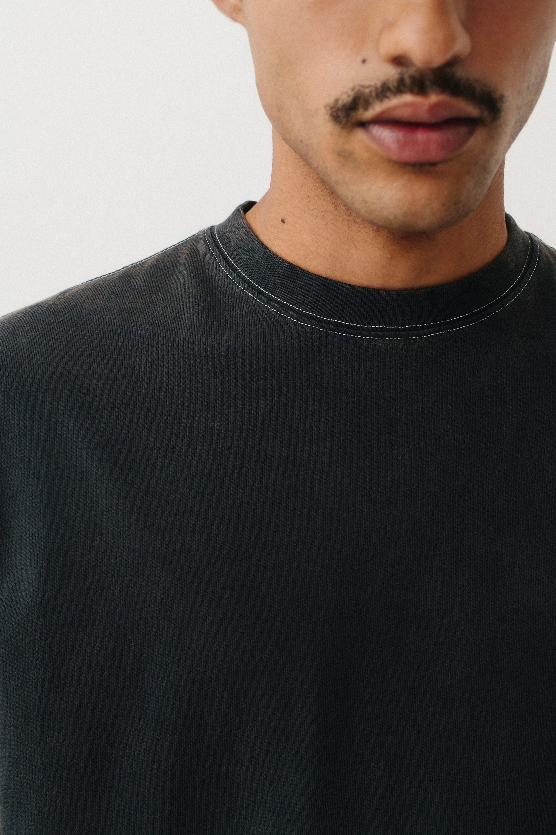 Ainsa T Shirt Washed Black