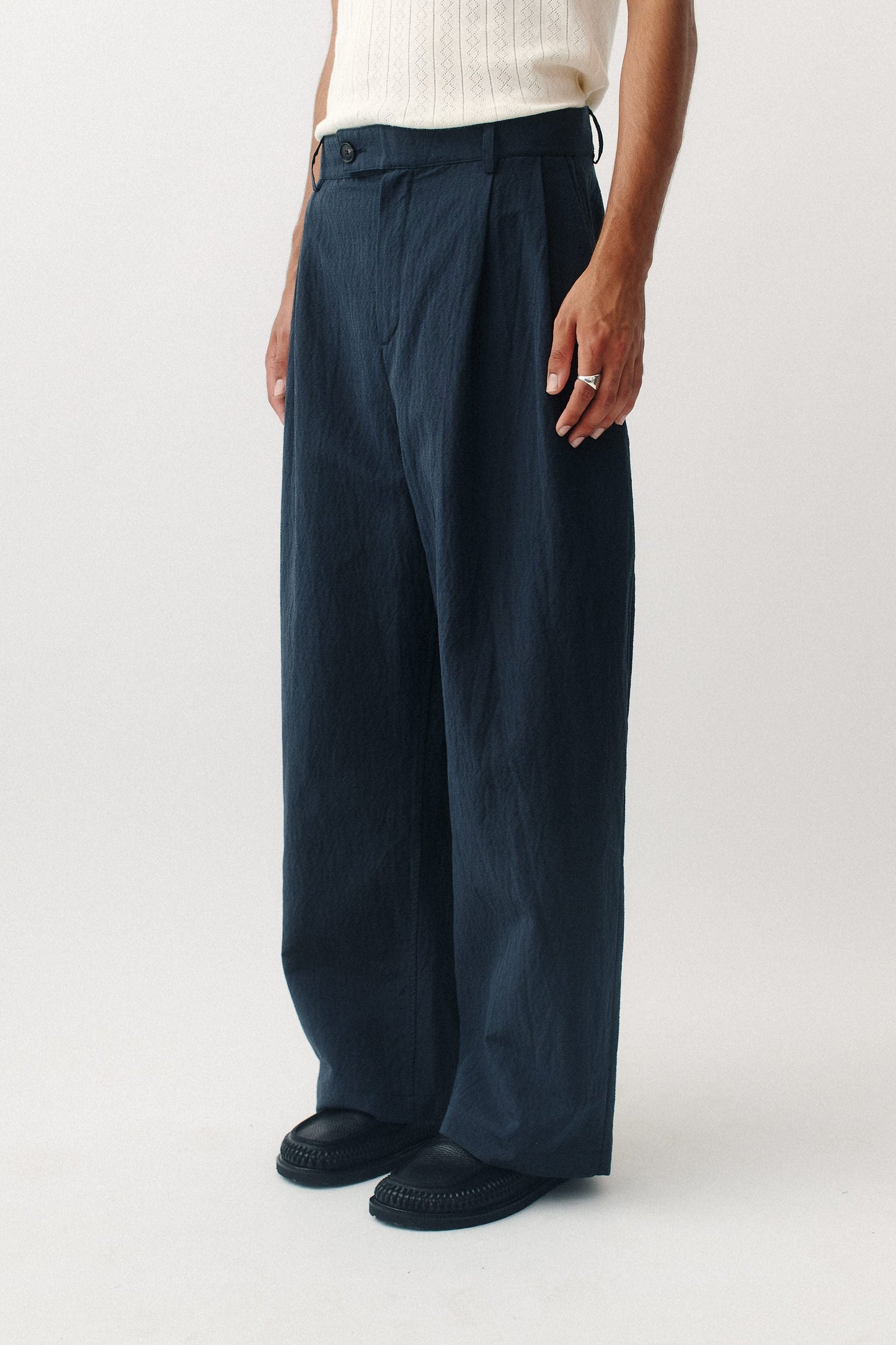 Yesa Trousers Dark Incense