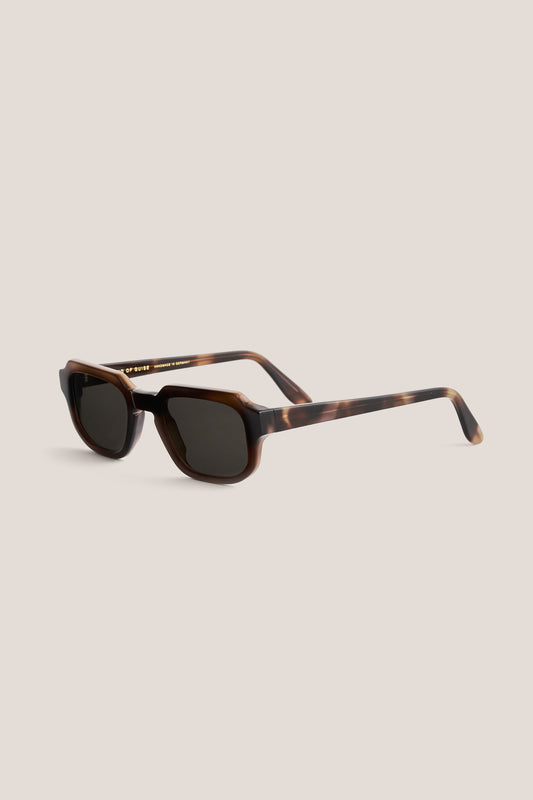 Unisex accessories sunglasses, acetate, tortoiseshell, bold rectangular frame, dark Carl Zeiss lenses.