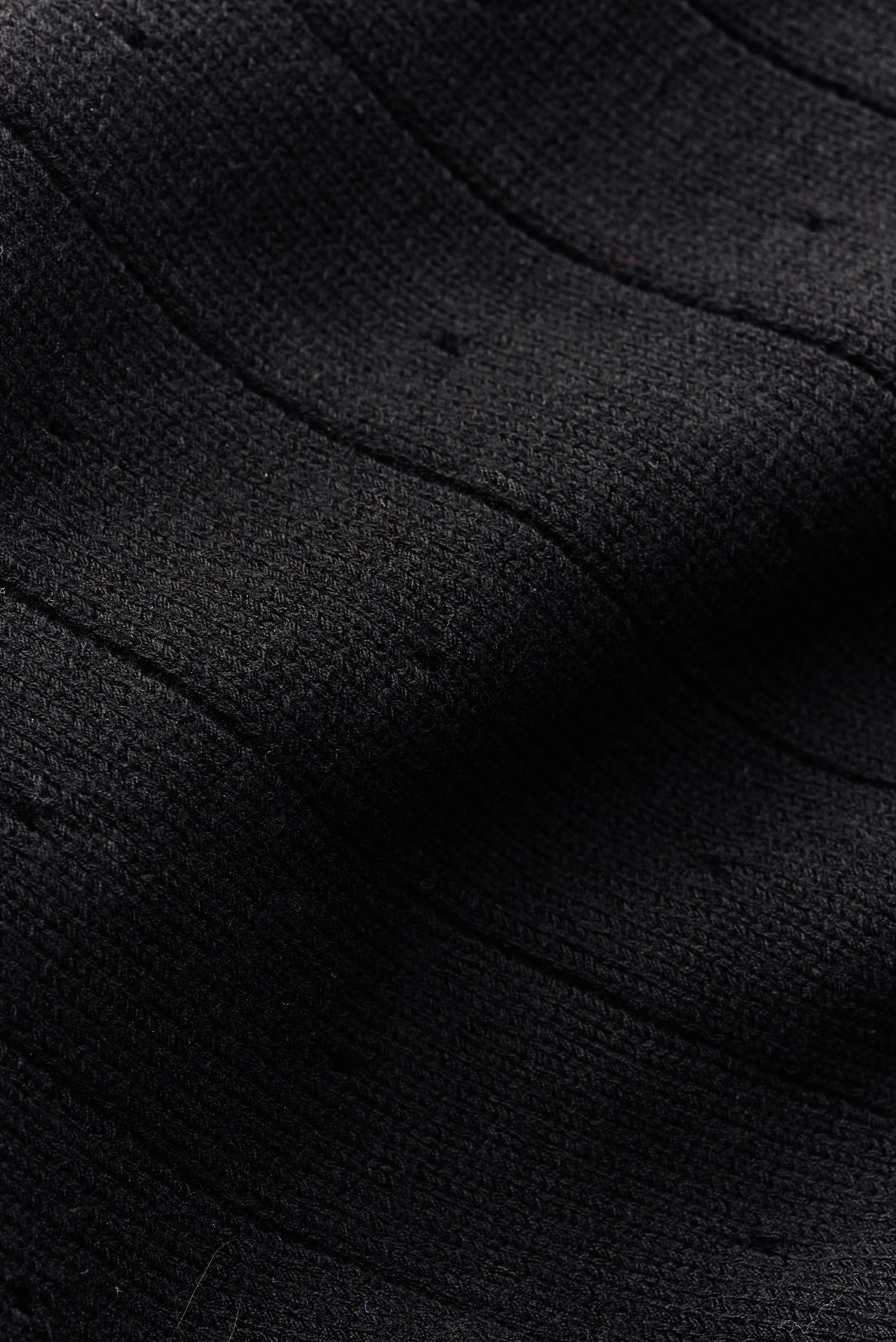 Women's knit vest, 100% merino wool, ajour knit pattern, black.