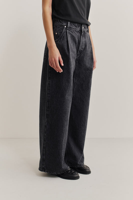 Women's long pants, organic cotton denim, stone washed, dark grey, pleated, wide leg.