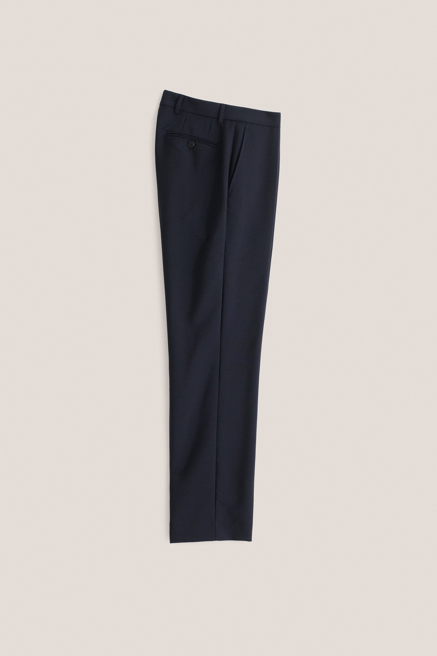Men's long-pants, 100% virgin wool, dark navy, relaxed tailored fit with front pleat.