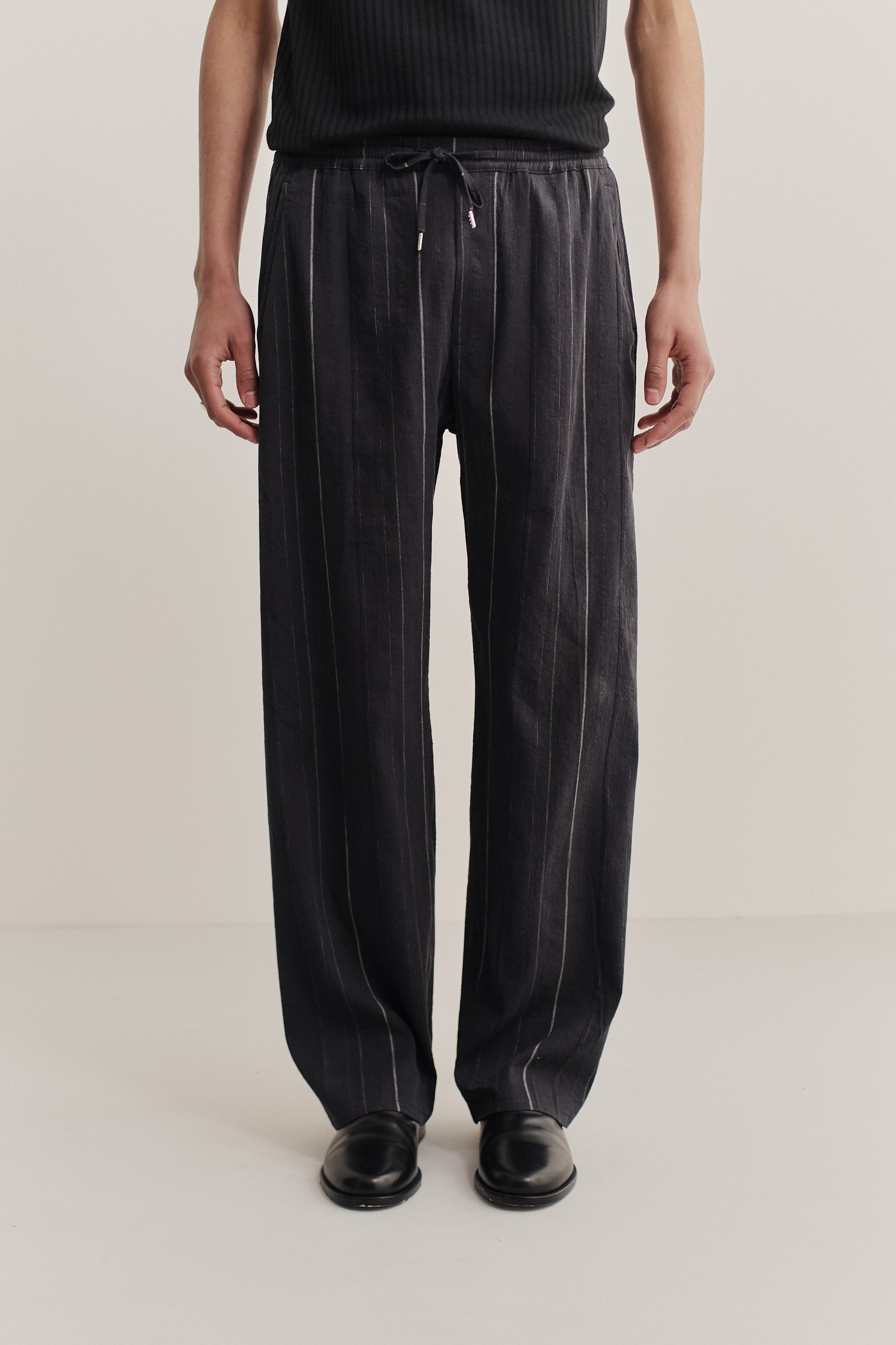 Samurai Trousers in 56% cotton 44% linen | A KIND OF GUISE