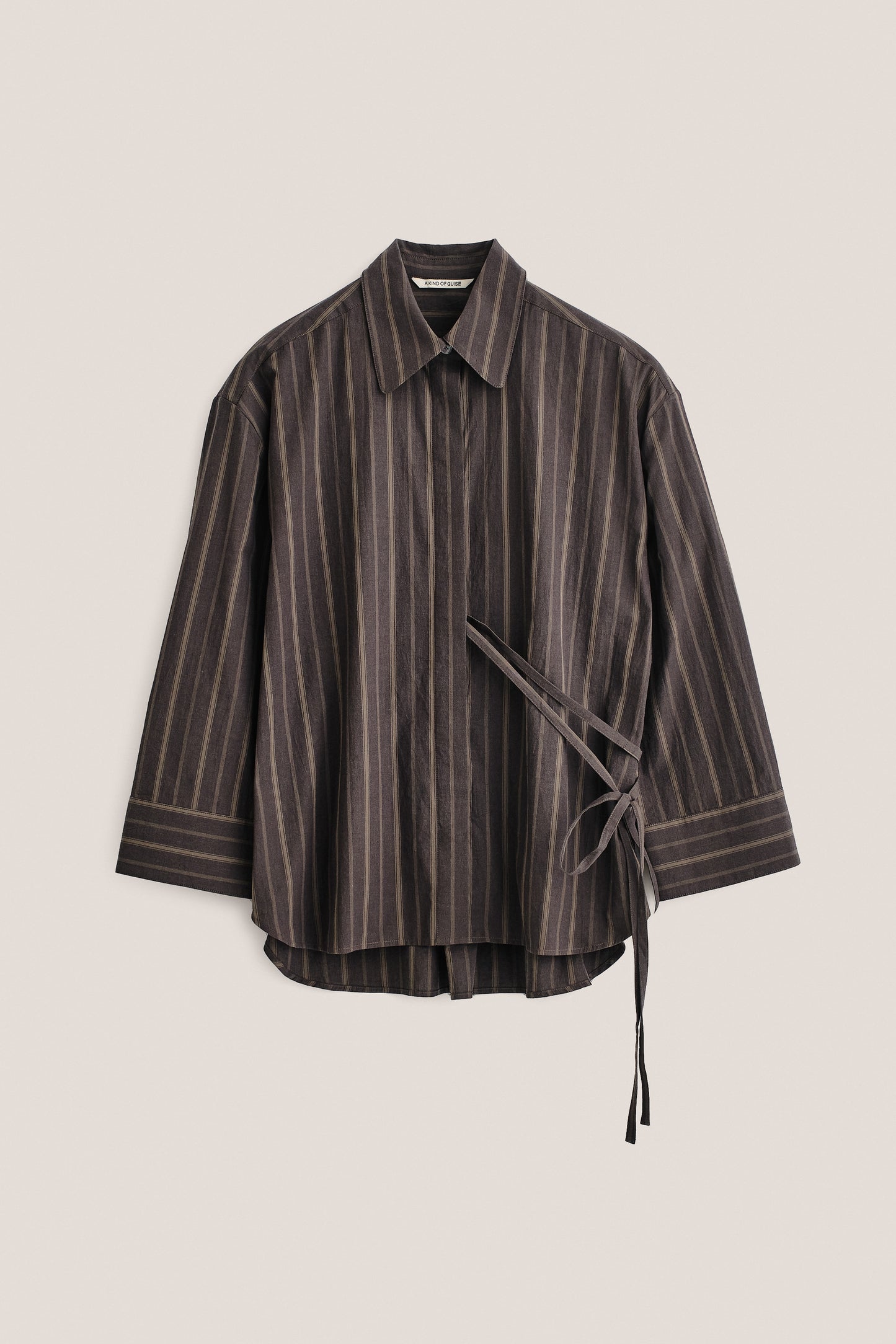 Women's long-sleeved shirt, wide-fit organic cotton, dark brown with beige stripes, side tie detail.