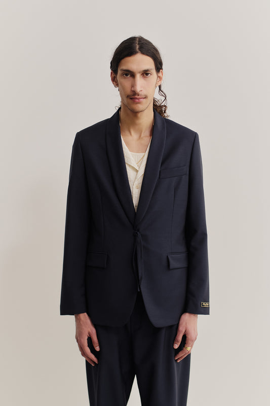 Men's tailoring blazer, 100% virgin wool, dark navy, with shawl collar and kimono-inspired cord closure.