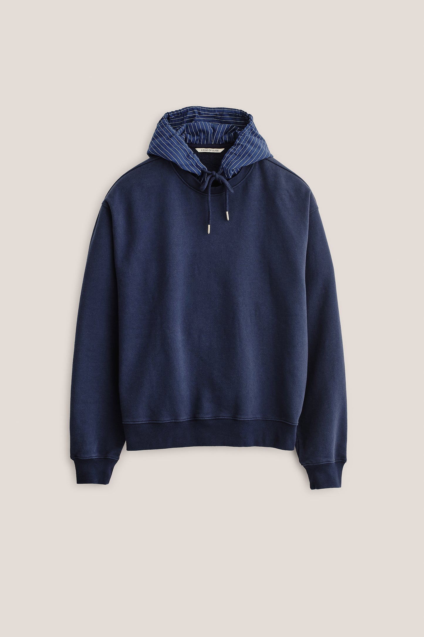 TARI HOODED CREWNECK