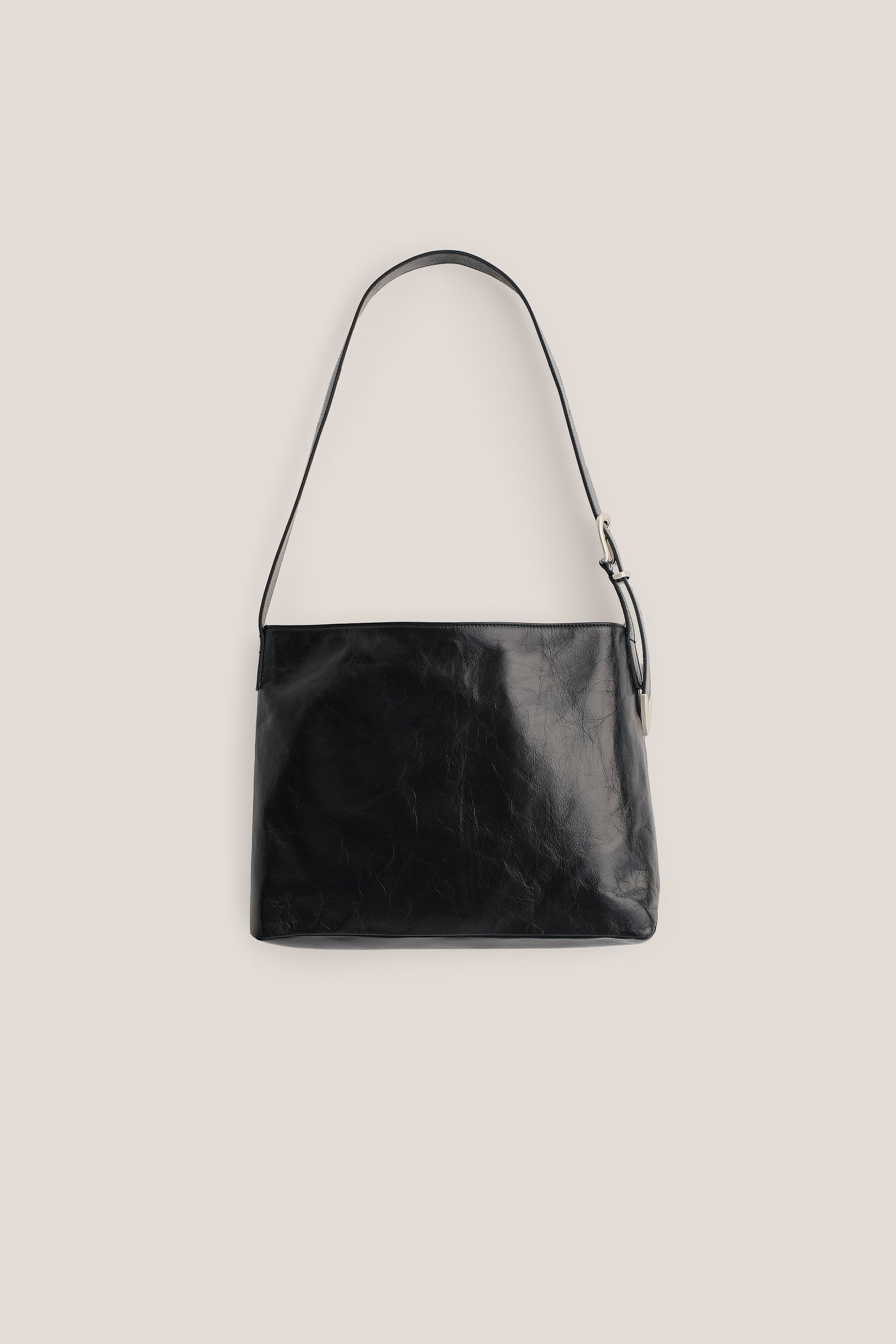 UKANDA BAG – A KIND OF GUISE