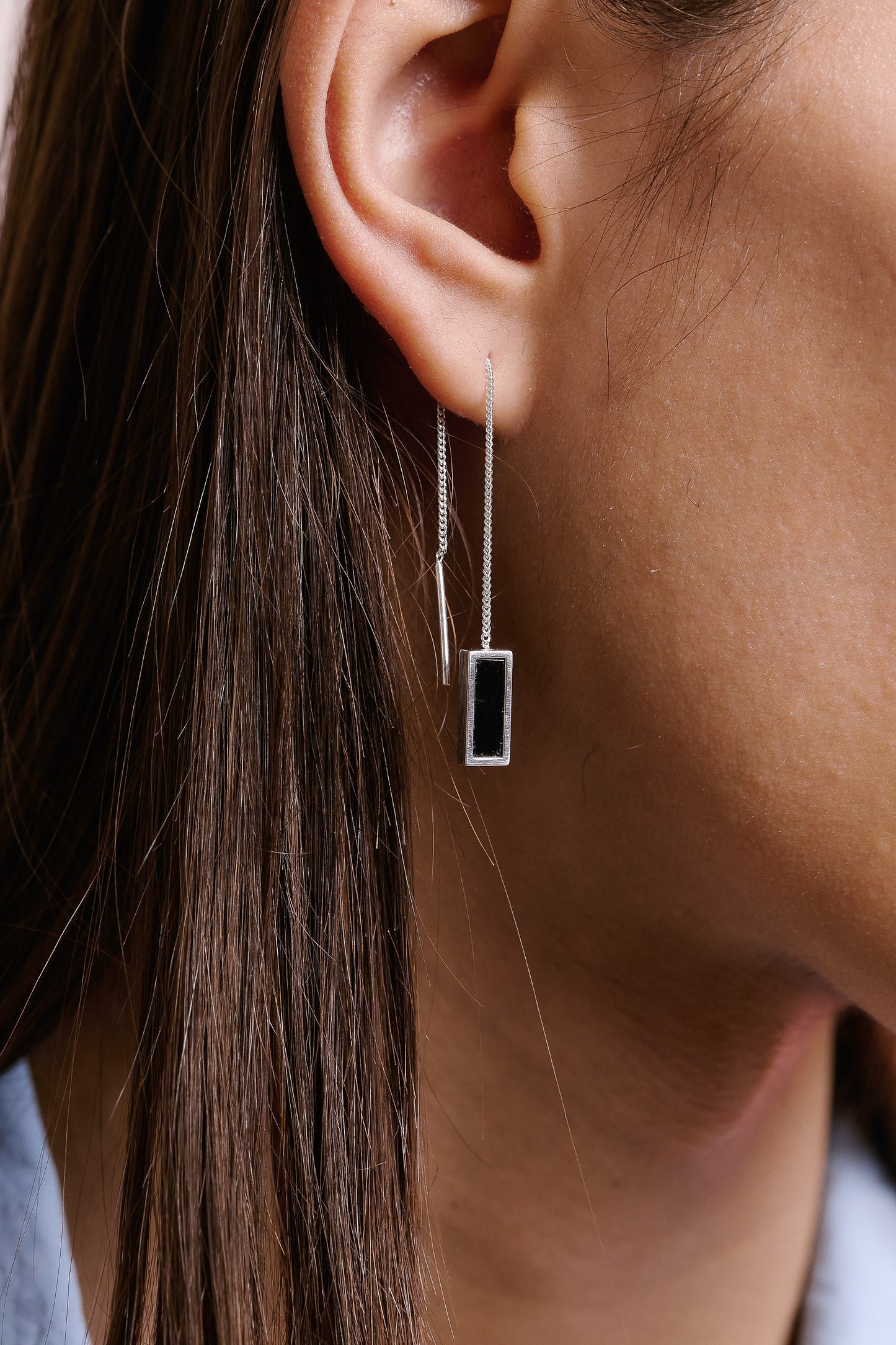 BAR CHAIN EARRING
